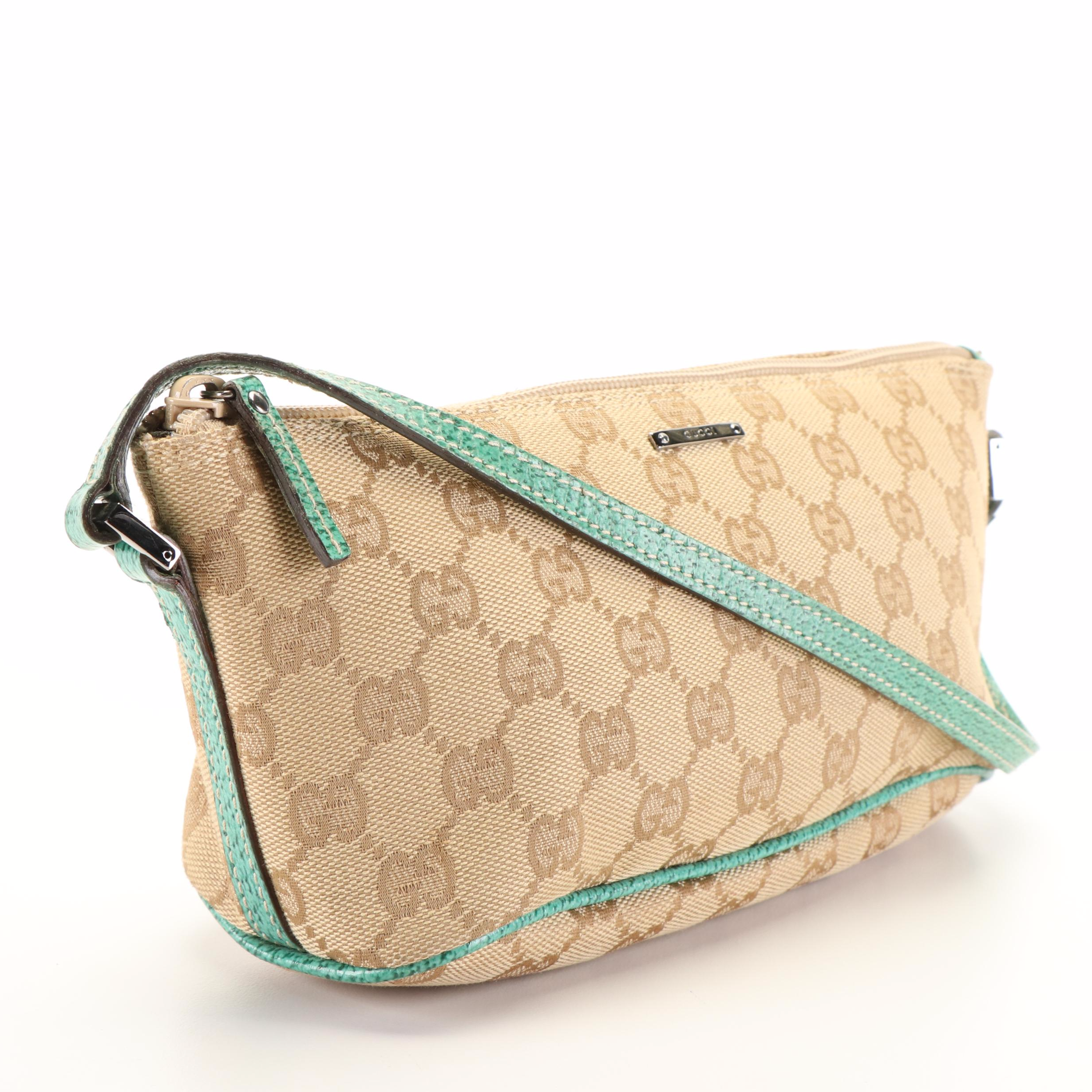 Gucci Boat Pochette in Green Leather Trimmed GG Canvas