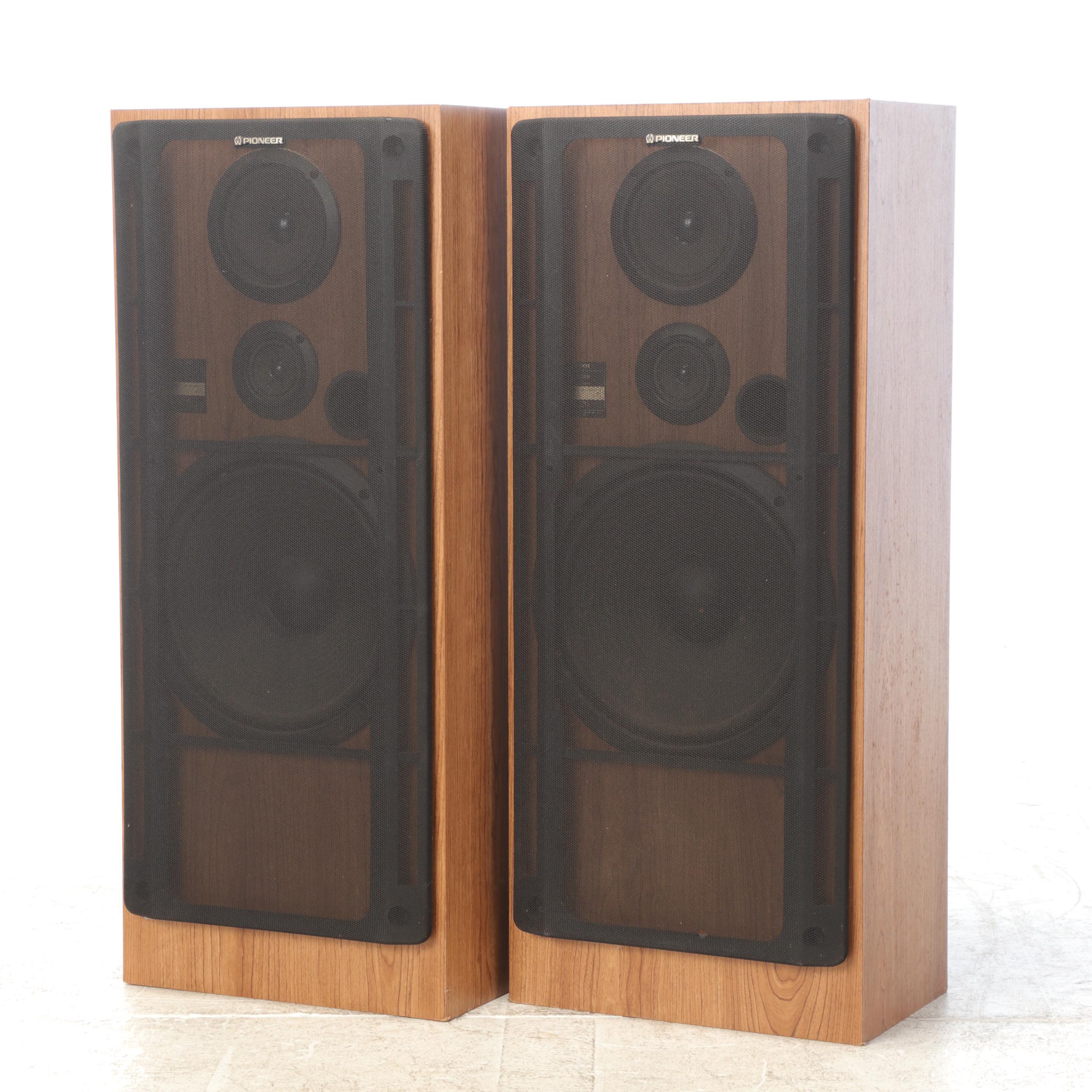 Pioneer Hi-Fi System w/. CD Player, Tape Deck, Receiver, More &  Loudspeakers