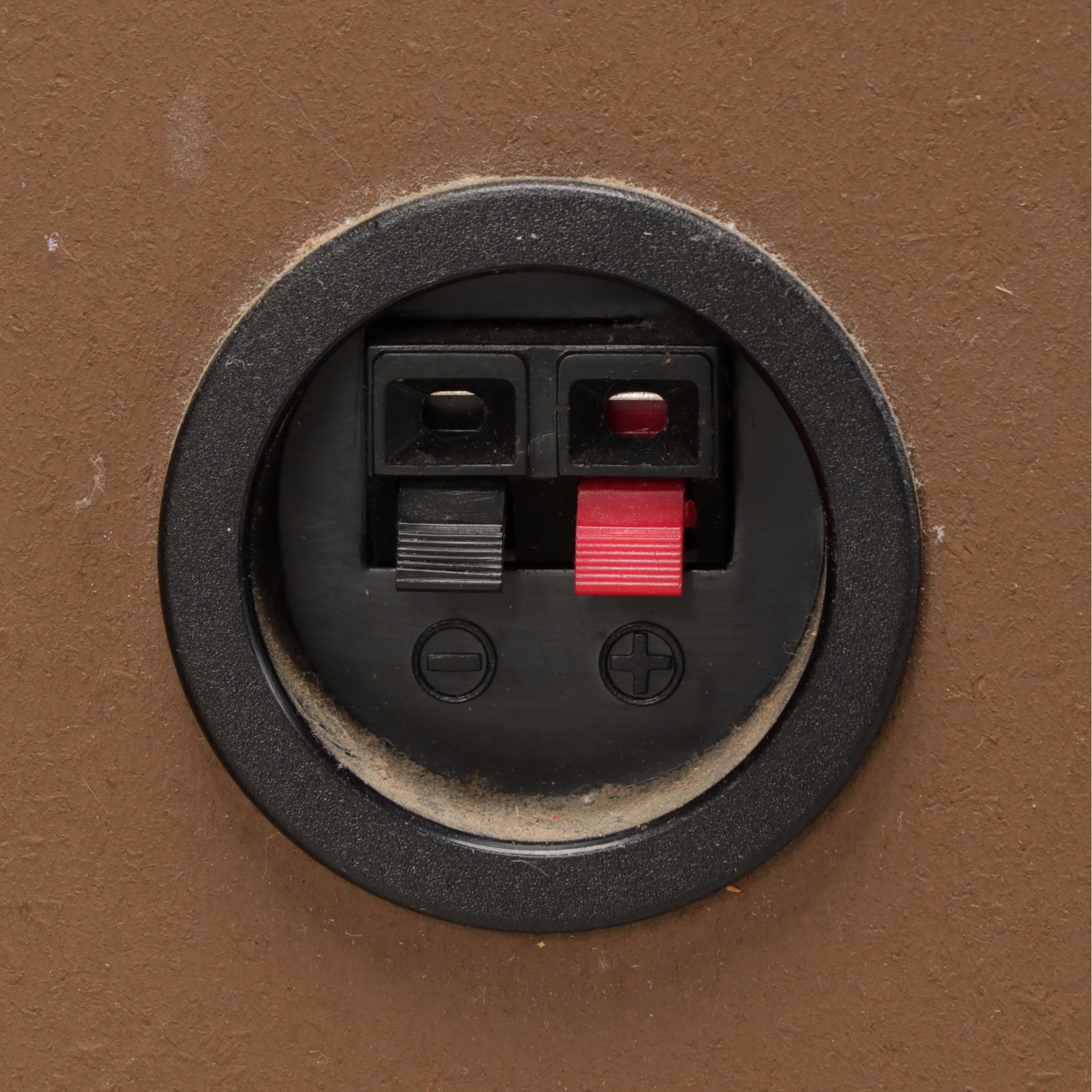 Pioneer Hi-Fi System w/. CD Player, Tape Deck, Receiver, More &  Loudspeakers