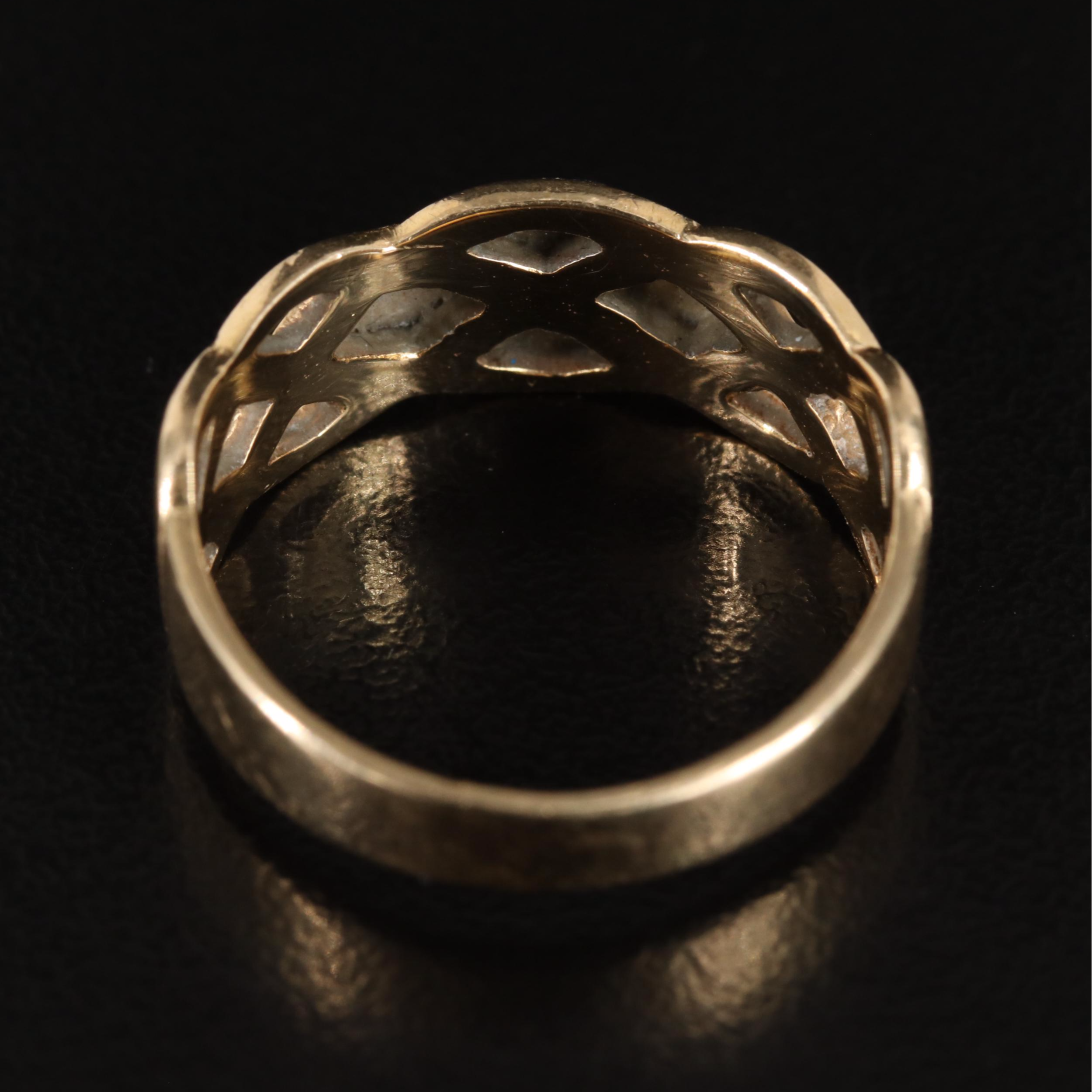 Irish 14K Claddagh Knot Ring