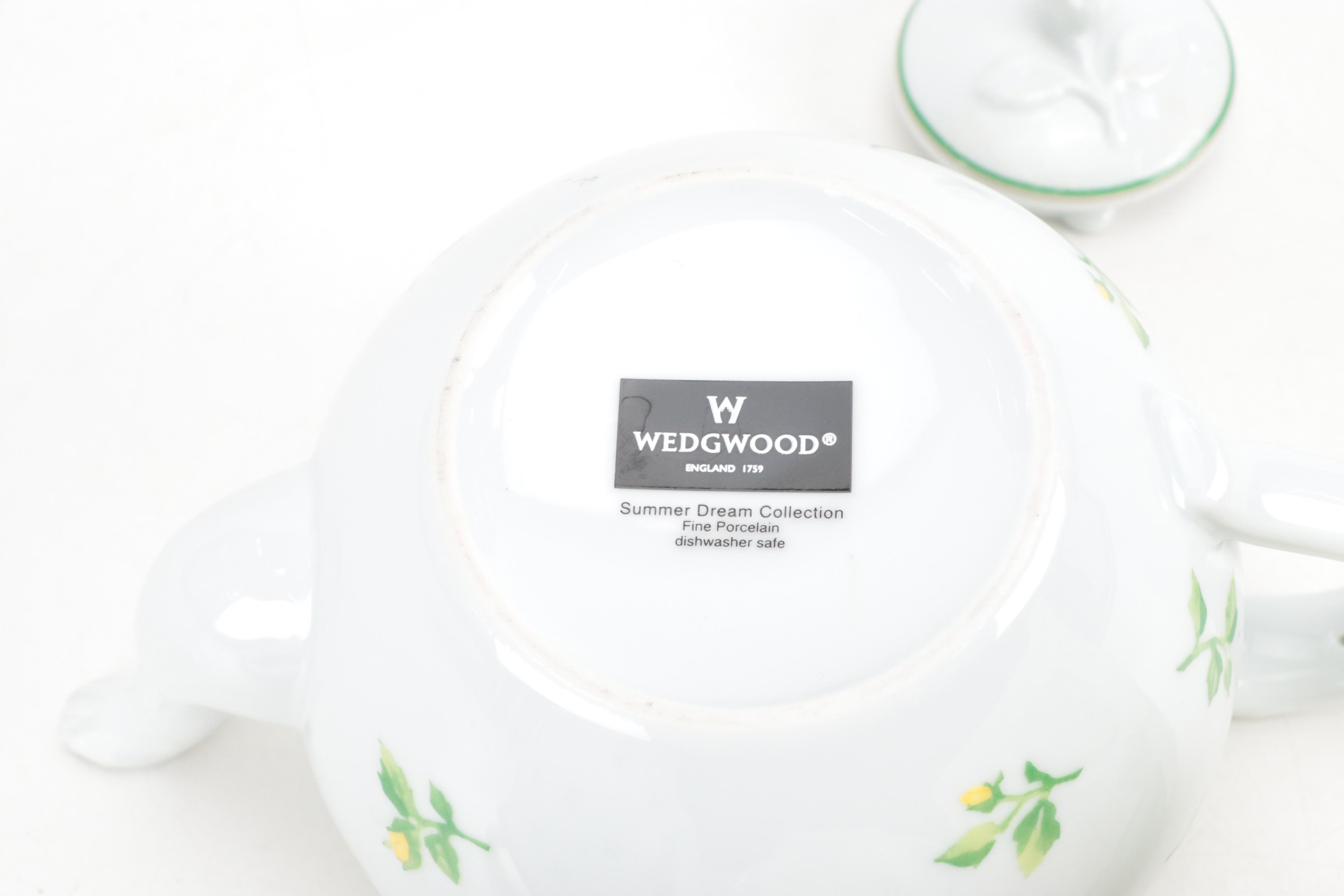 Wedgwood "Summer Dream Verde" Ceramic Coffee Pot with More Green Tea Serveware