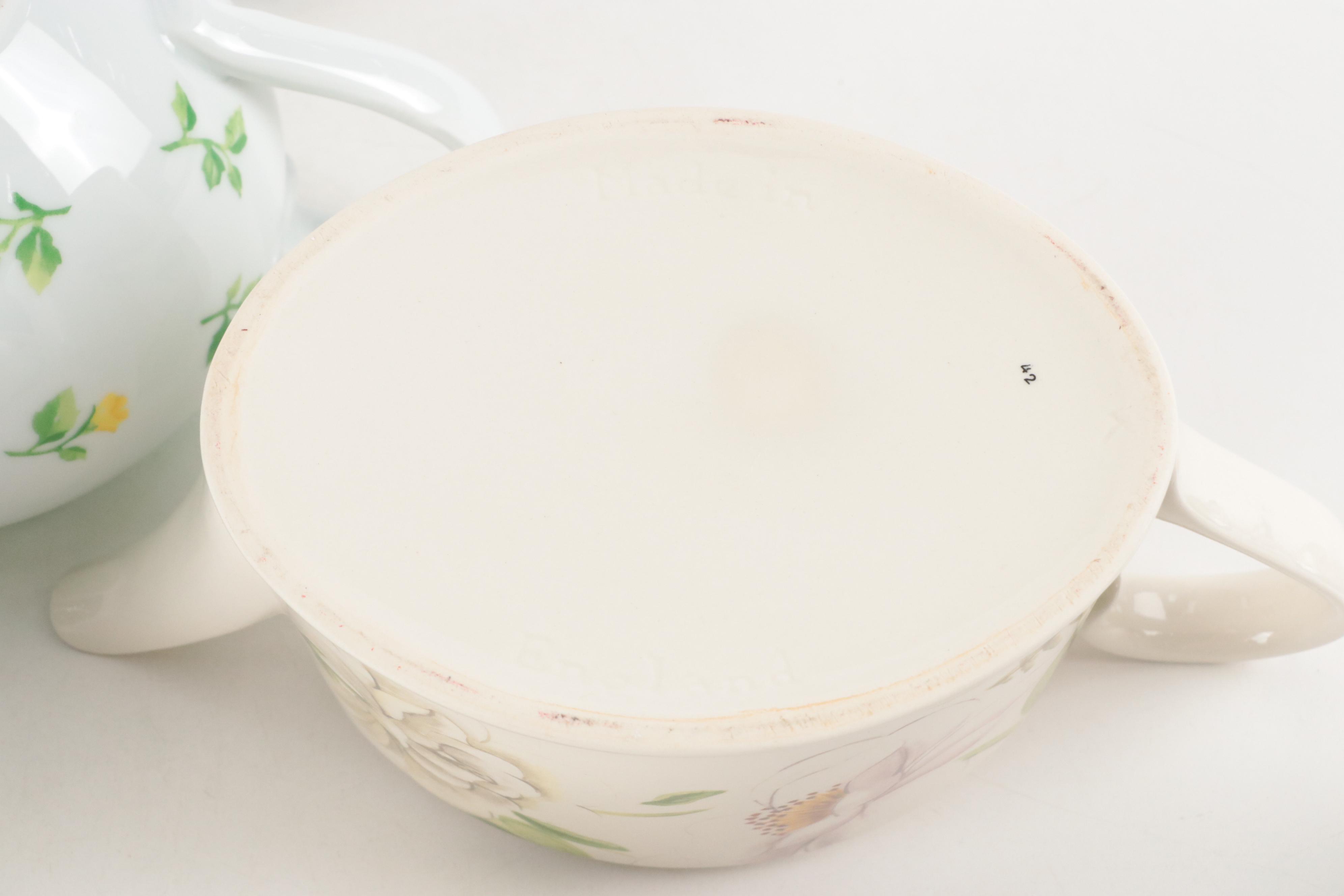 Wedgwood "Summer Dream Verde" Ceramic Coffee Pot with More Green Tea Serveware