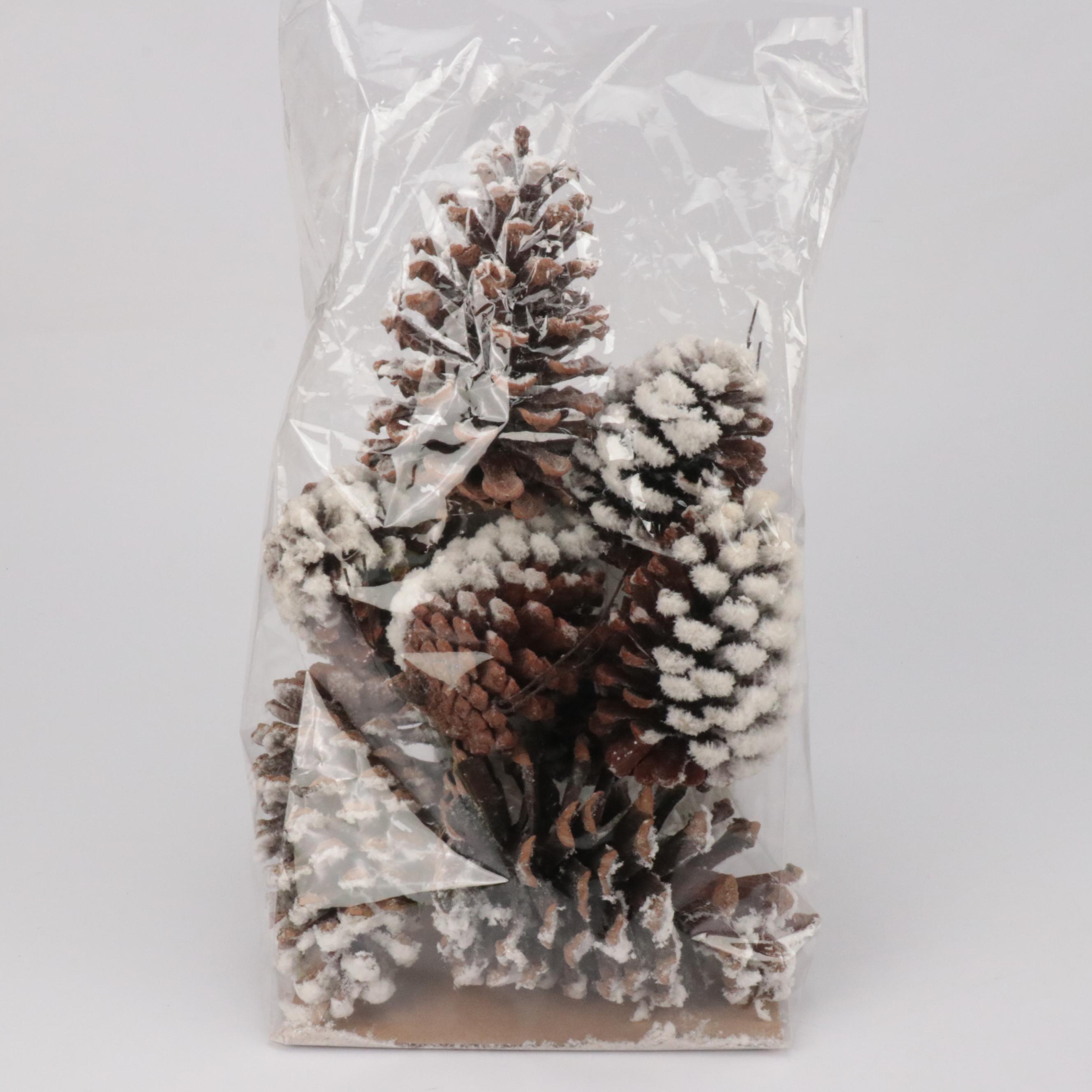 Wine Glasses with Snowman Stems and Other Decor