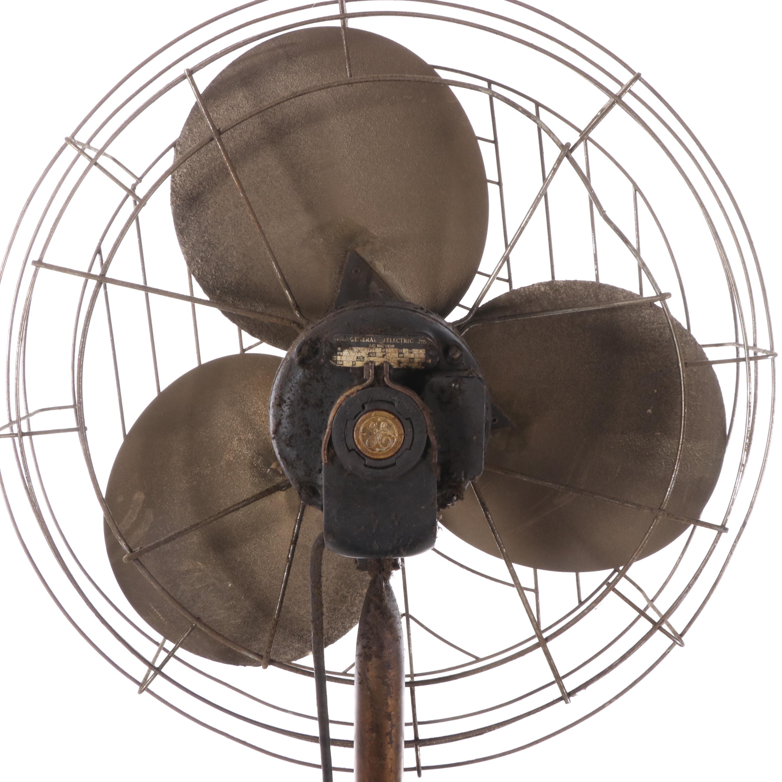 Tall General Electric Art Deco Floor Fan, Mid-20th Century