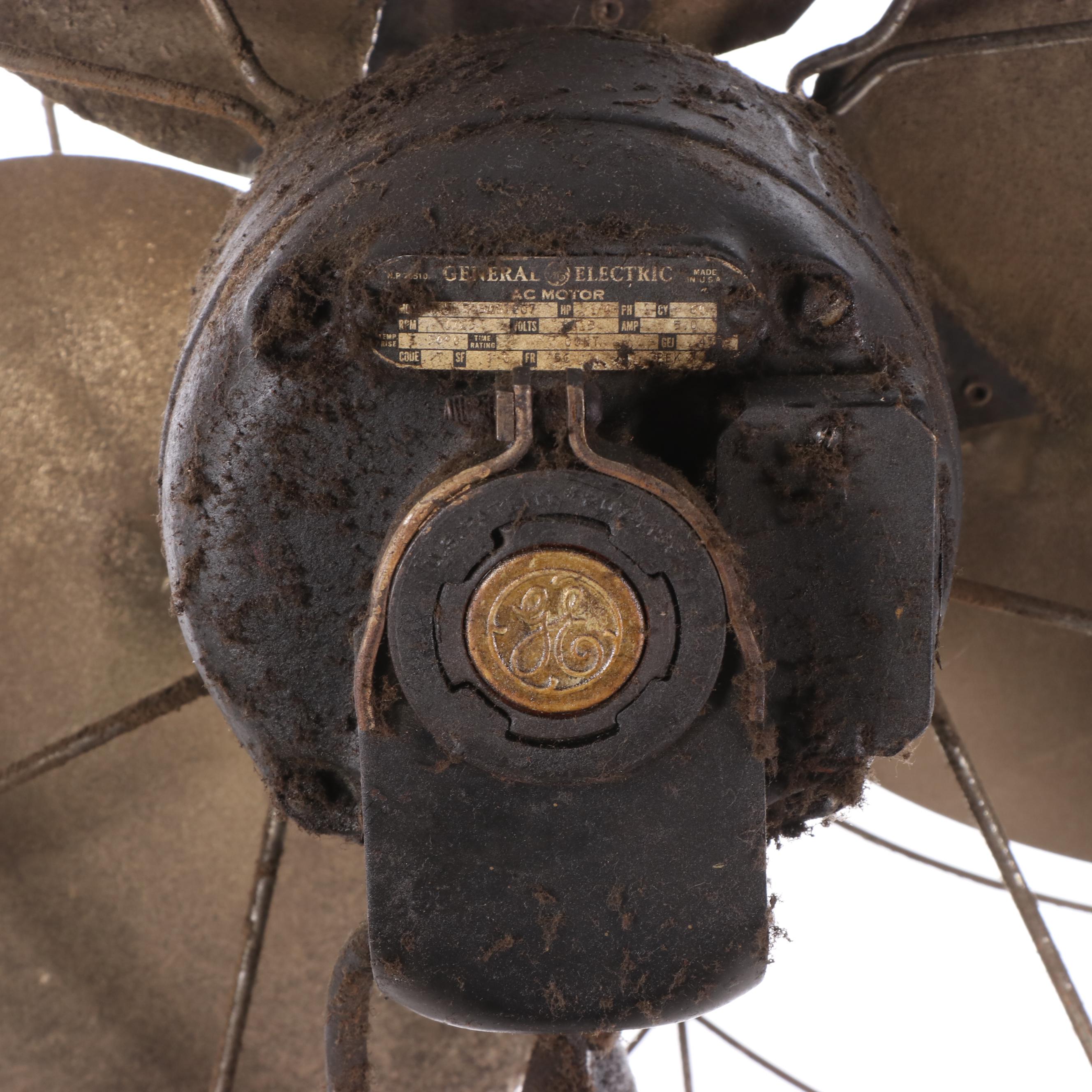 Tall General Electric Art Deco Floor Fan, Mid-20th Century