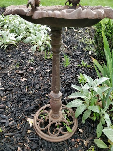 Cast Iron Leaf-Shaped Bird Bath