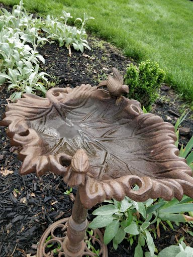 Cast Iron Leaf-Shaped Bird Bath