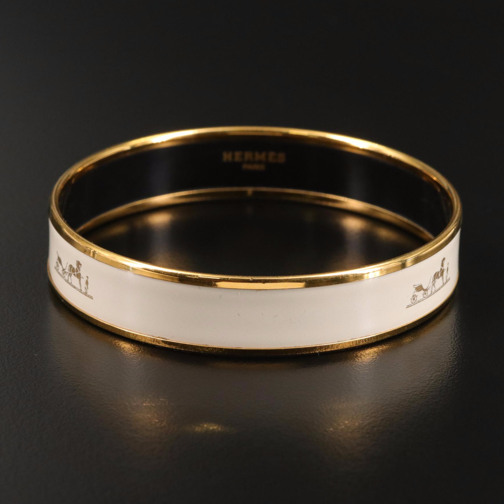 Hermès Calèche White Enamel Bangle Bracelet