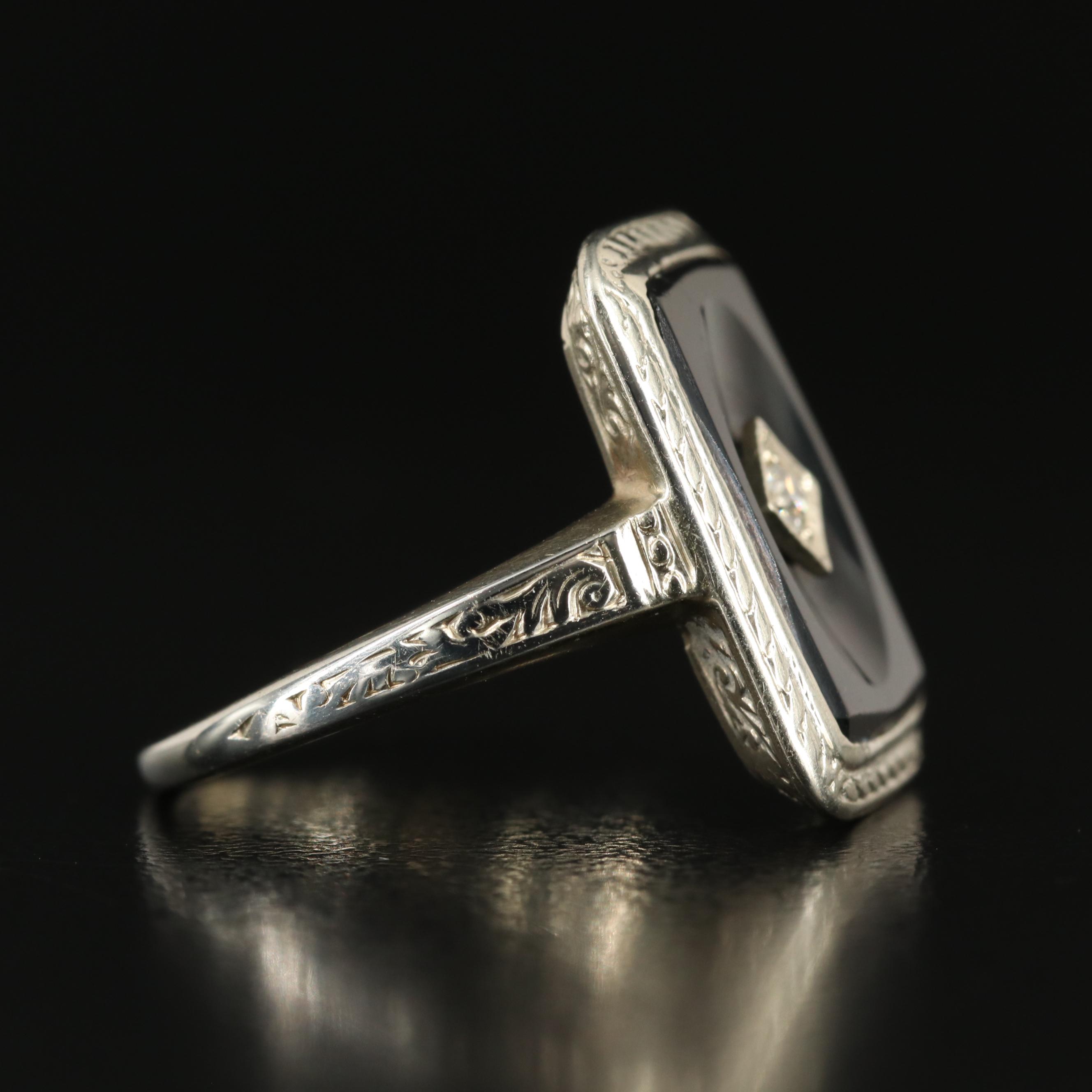 Vintage 18K Black Onyx and Diamond Ring