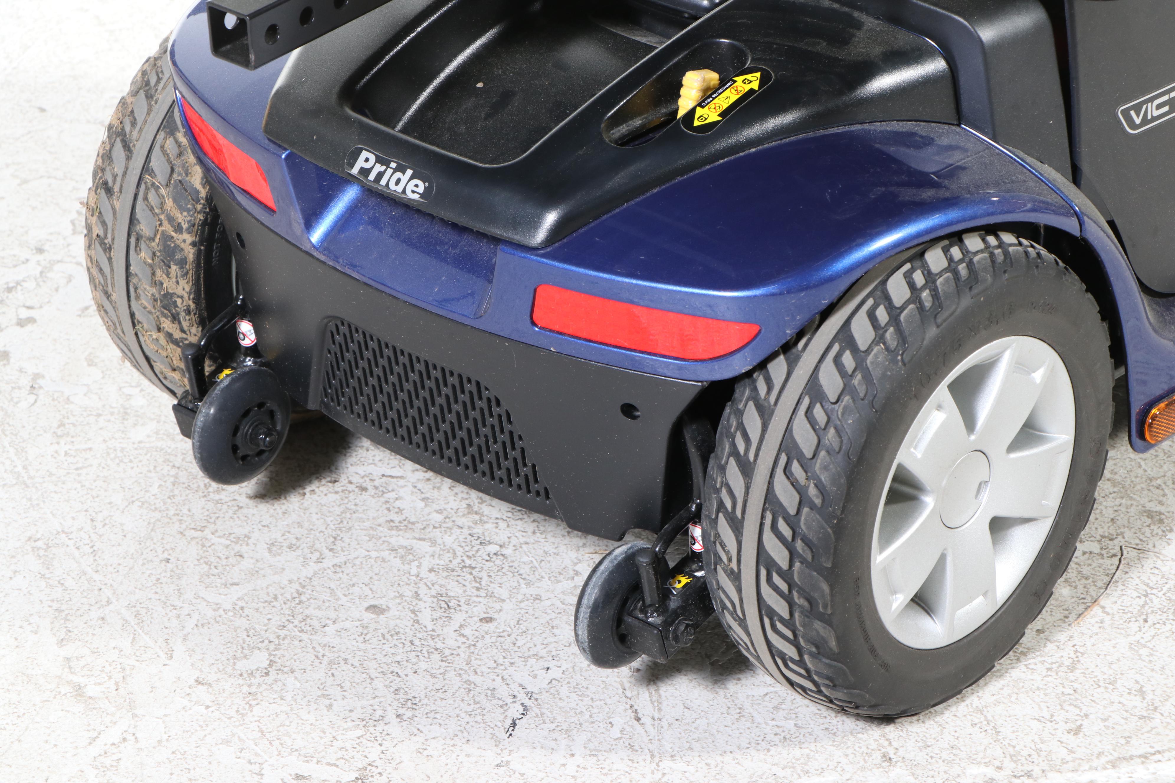 Pride Victory 10 Mobility Scooter with Rain Cover