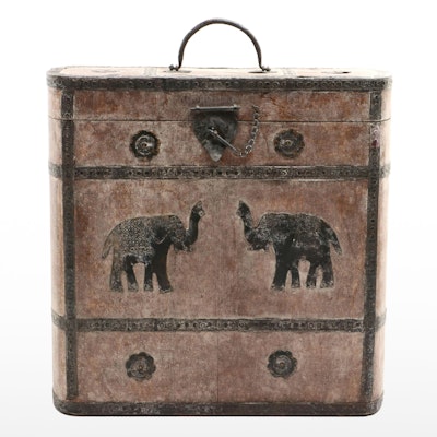 Indian Style Wooden Wine Bottle Box with Metal Elephant Pattern