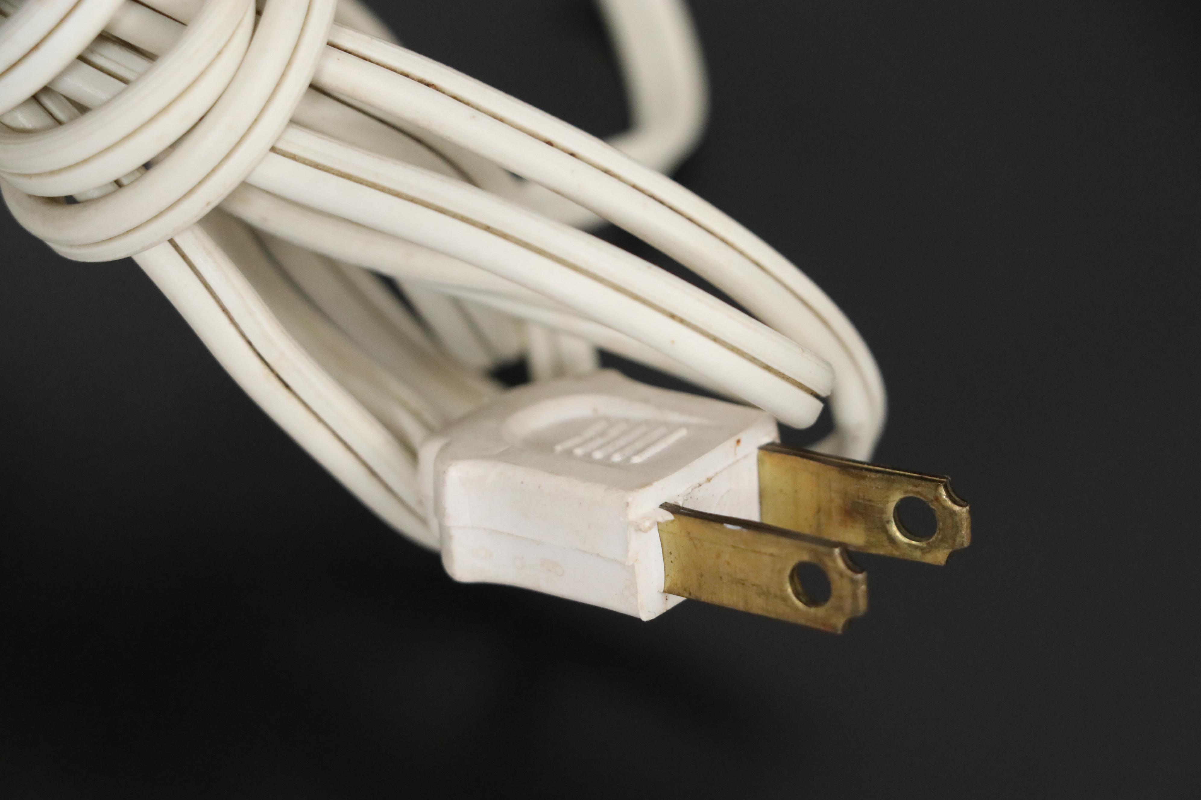 Fenton "Burmese" Glass Parlor Lamp with Hand-Painted Roses