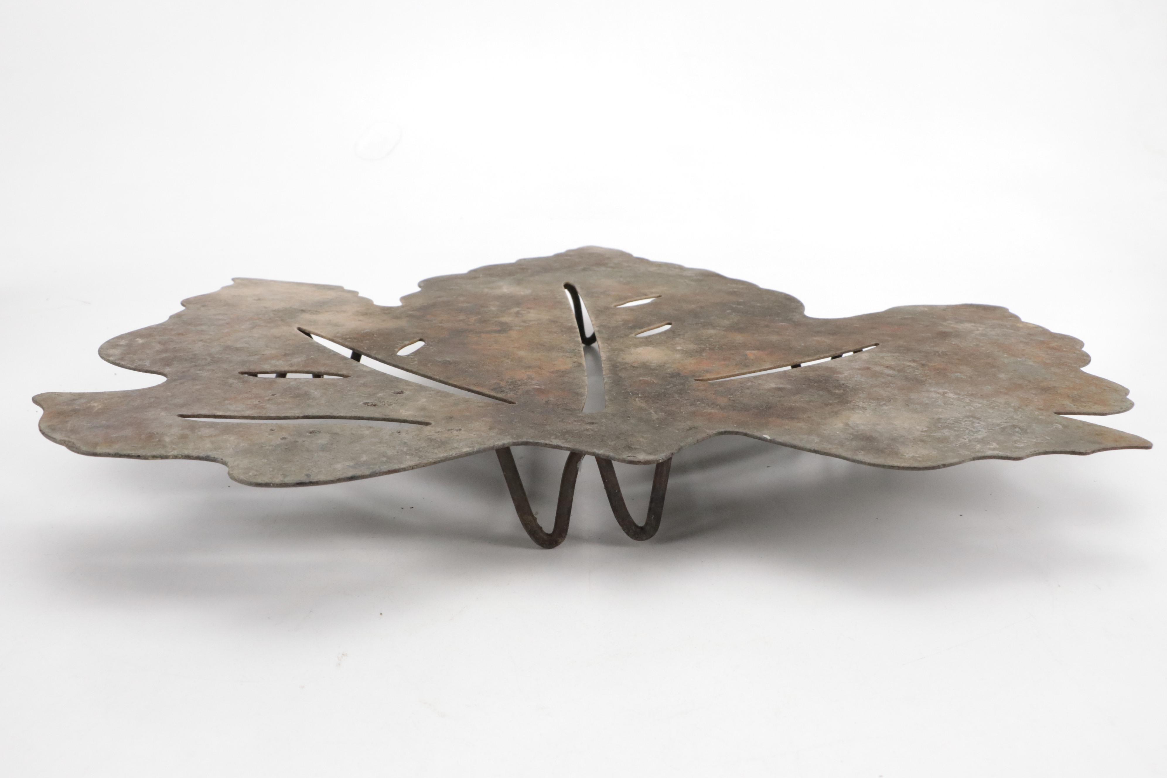 Marble Leaf Shape Cast Iron Trivet with Ceramic Turtle Garden Statues