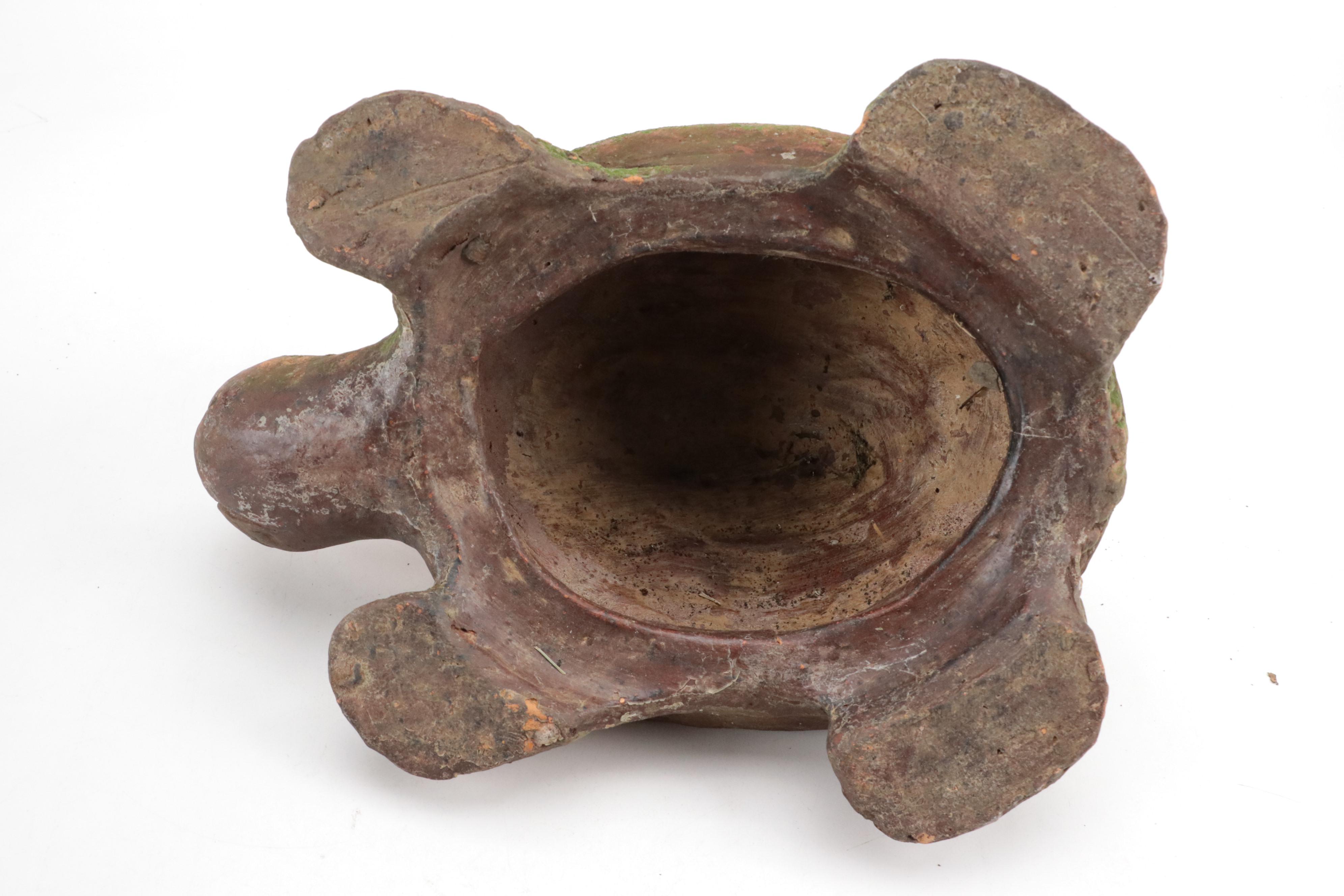 Marble Leaf Shape Cast Iron Trivet with Ceramic Turtle Garden Statues