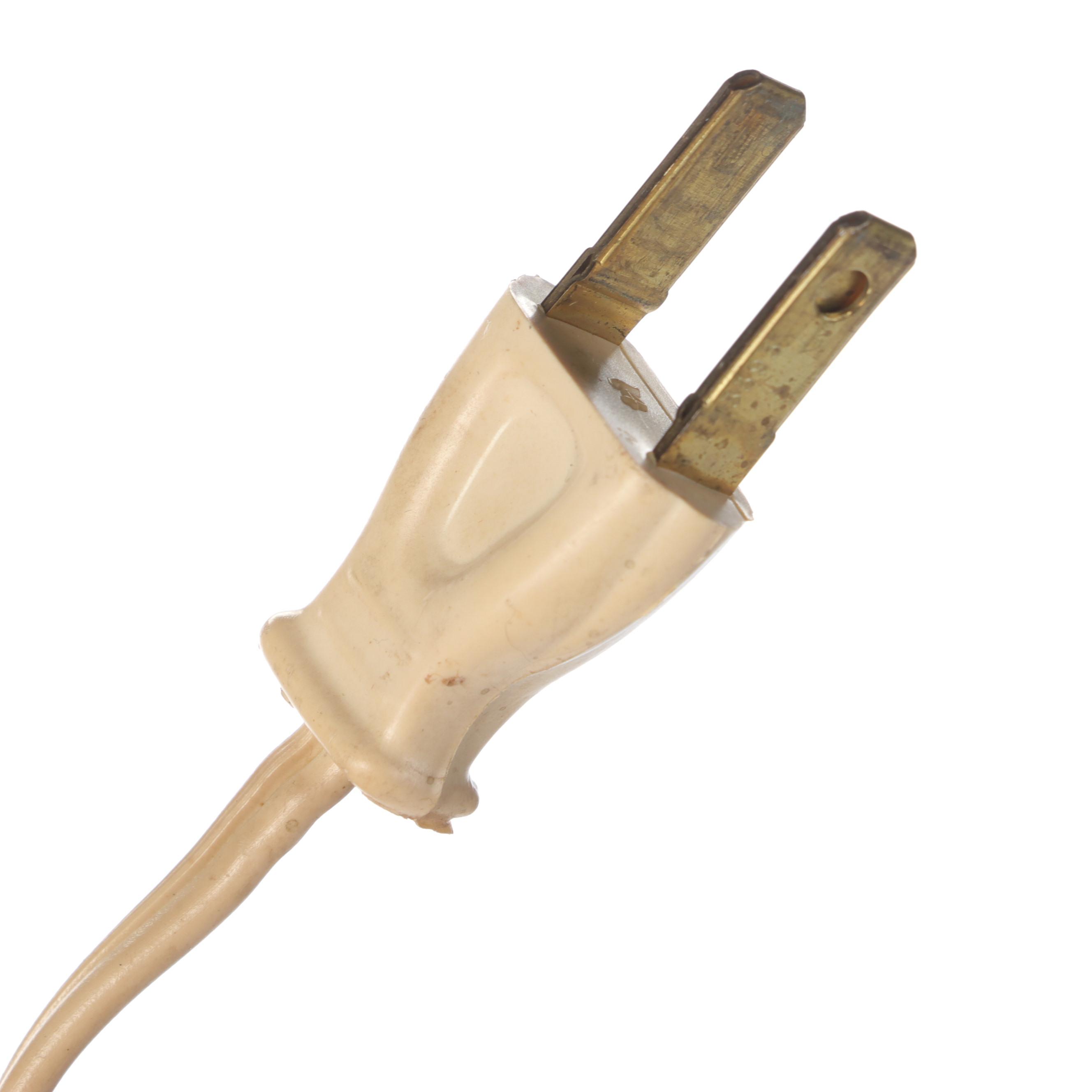 Fenton Burmese Ruffled Glass Lampshade with Brass Candlestick Table Lamp