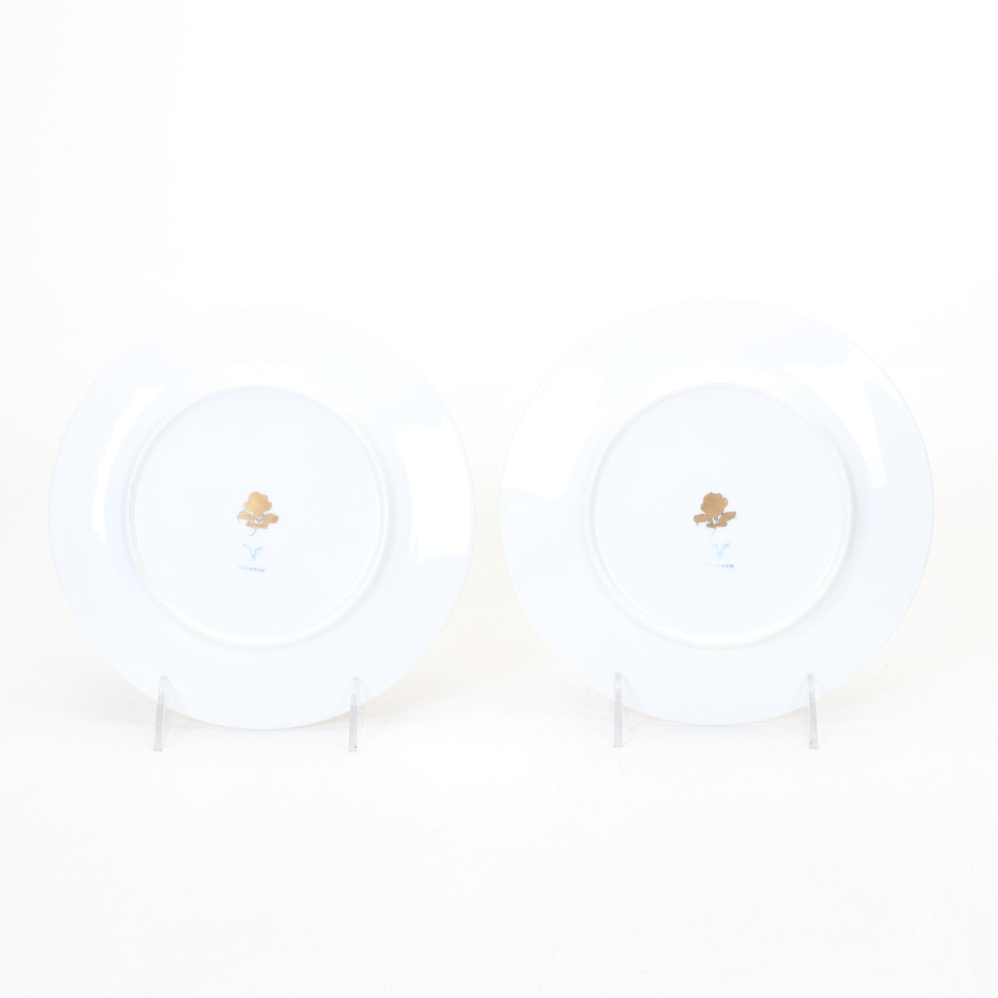 Dozen Vivid Quatrefoil Dessert Plates