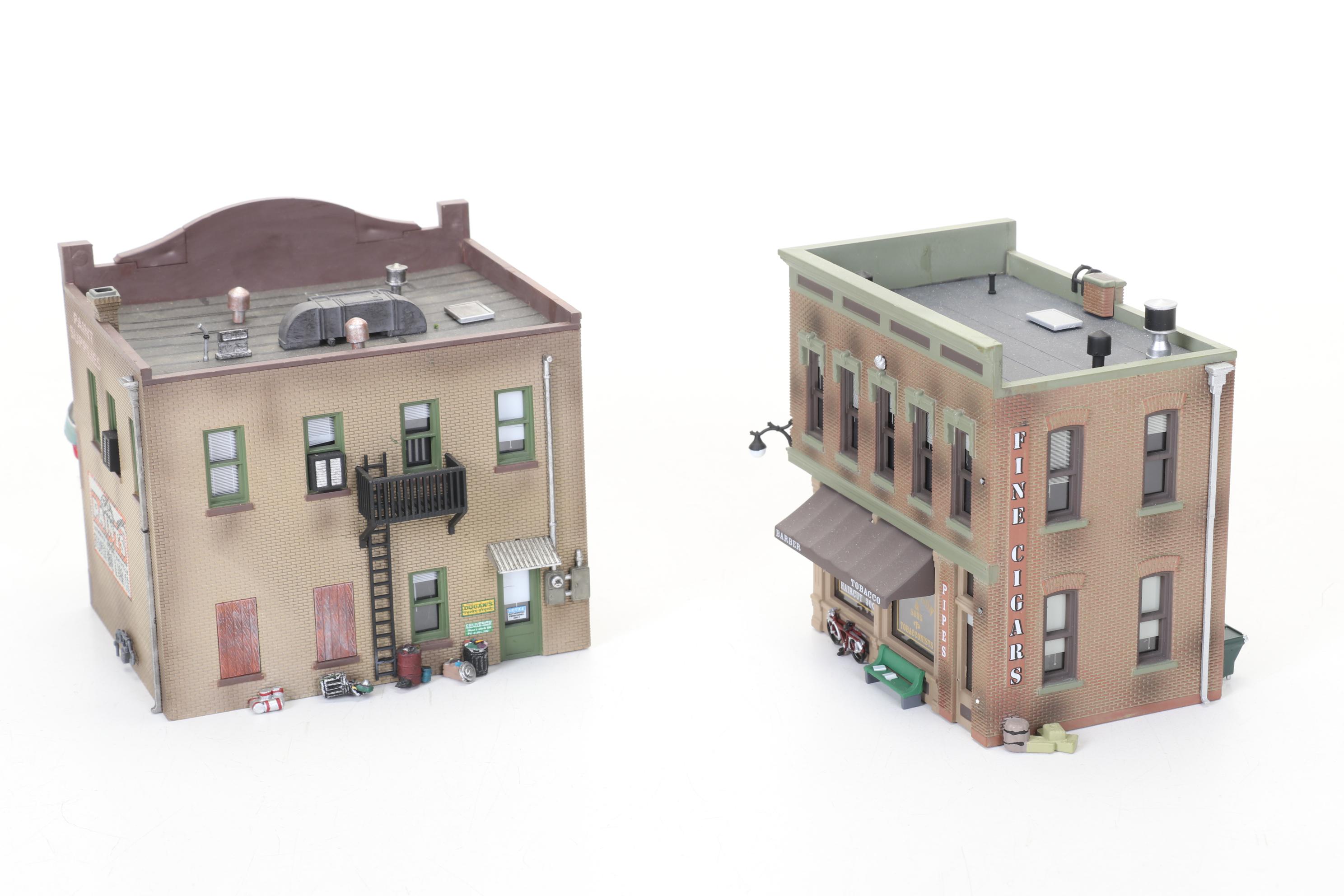 Five Woodland Scenics HO Scale Plastic Buildings with the Municipal Building