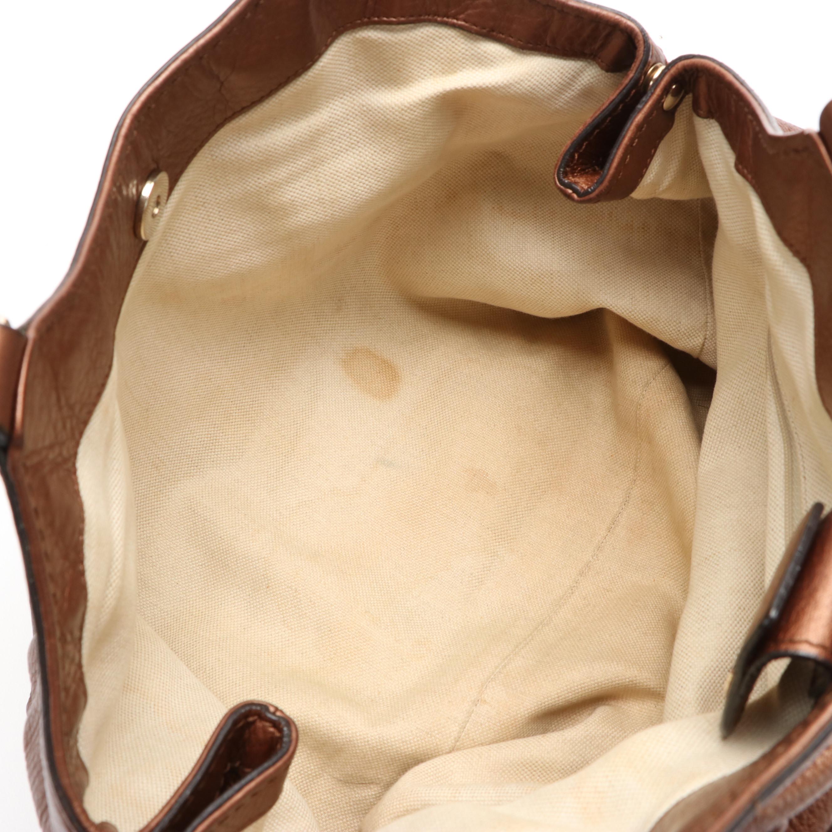 Gucci Sukey Handbag in Metallic Bronze Leather