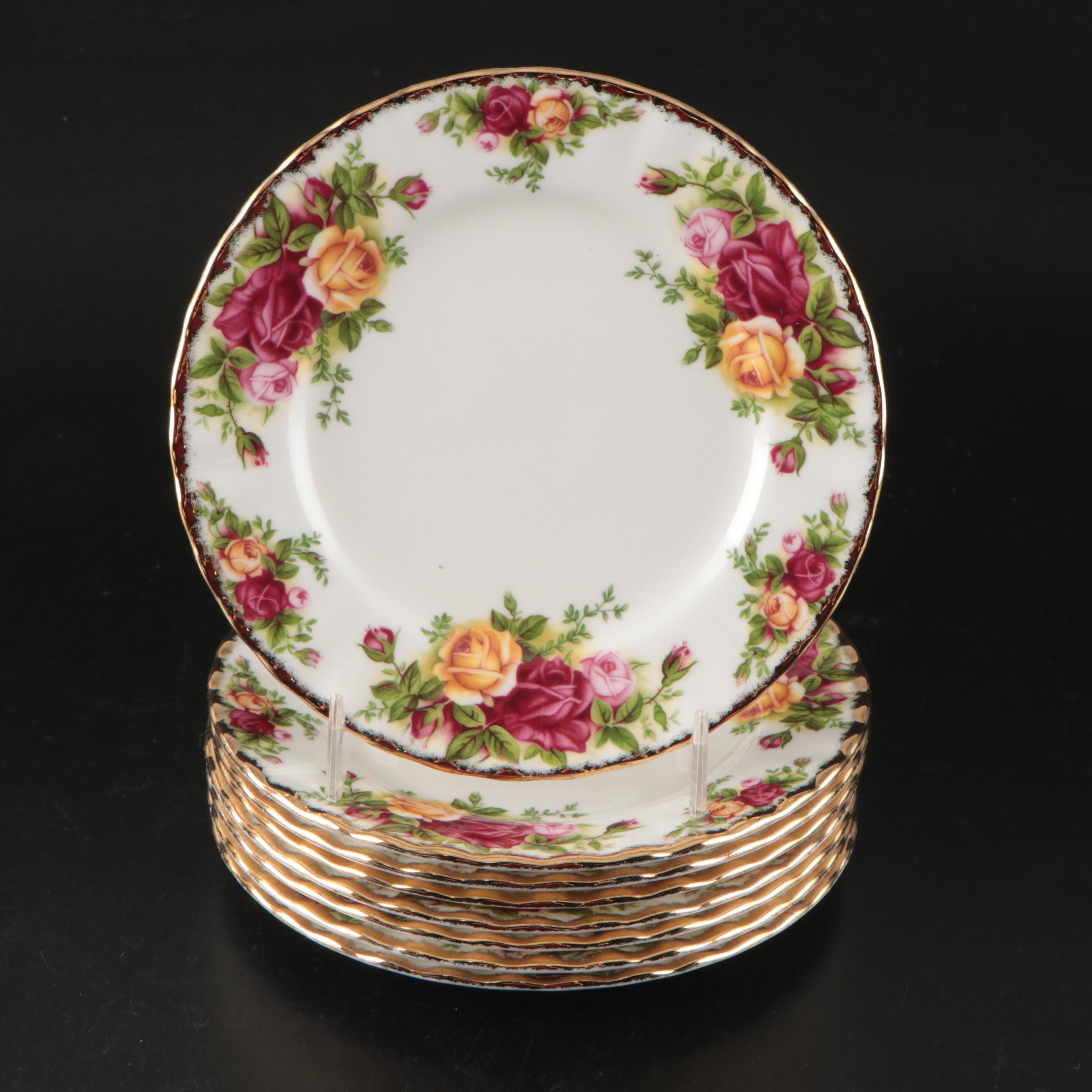 Royal Albert "Old Country Roses" Bone China Dinnerware, Late 20th C.