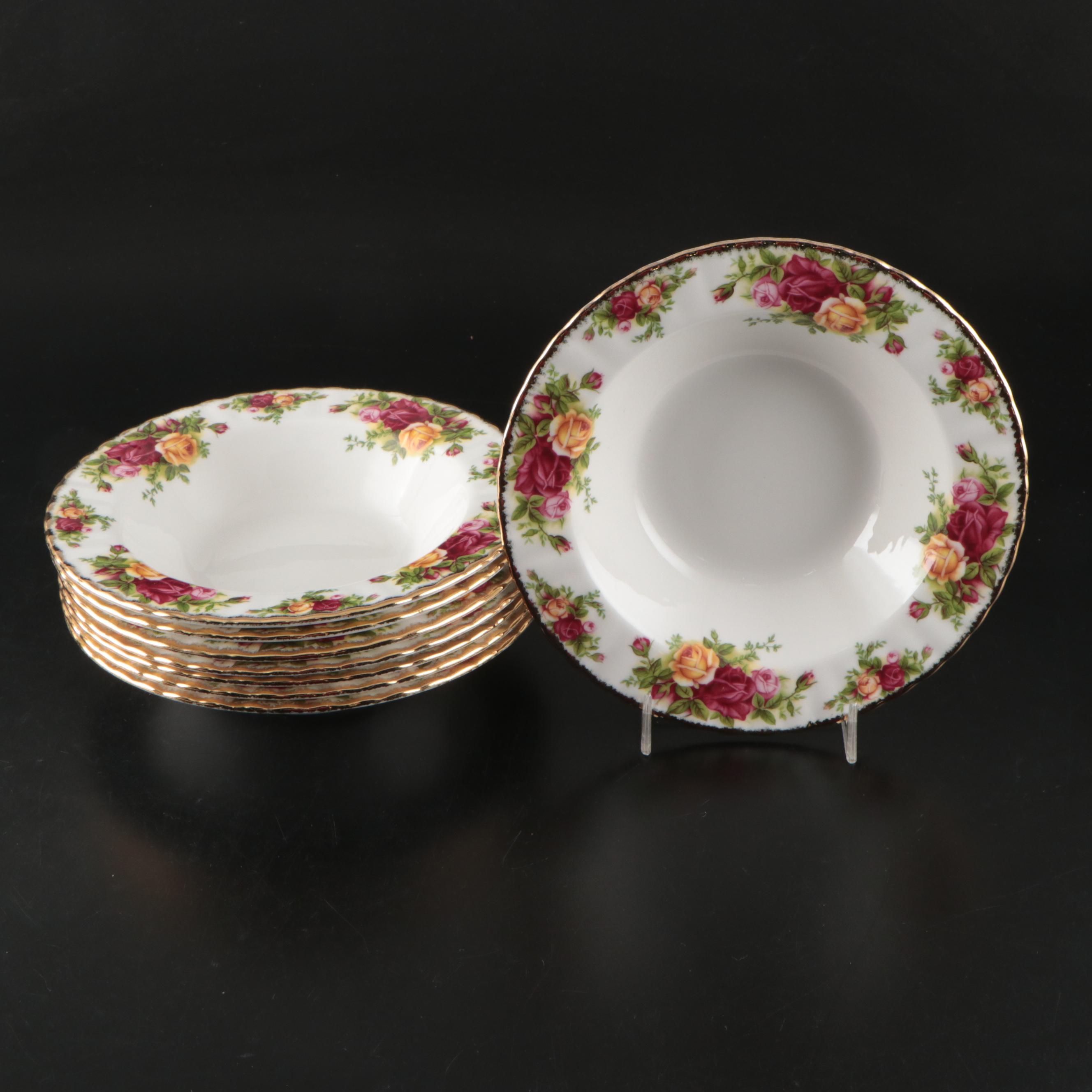 Royal Albert "Old Country Roses" Bone China Dinnerware, Late 20th C.