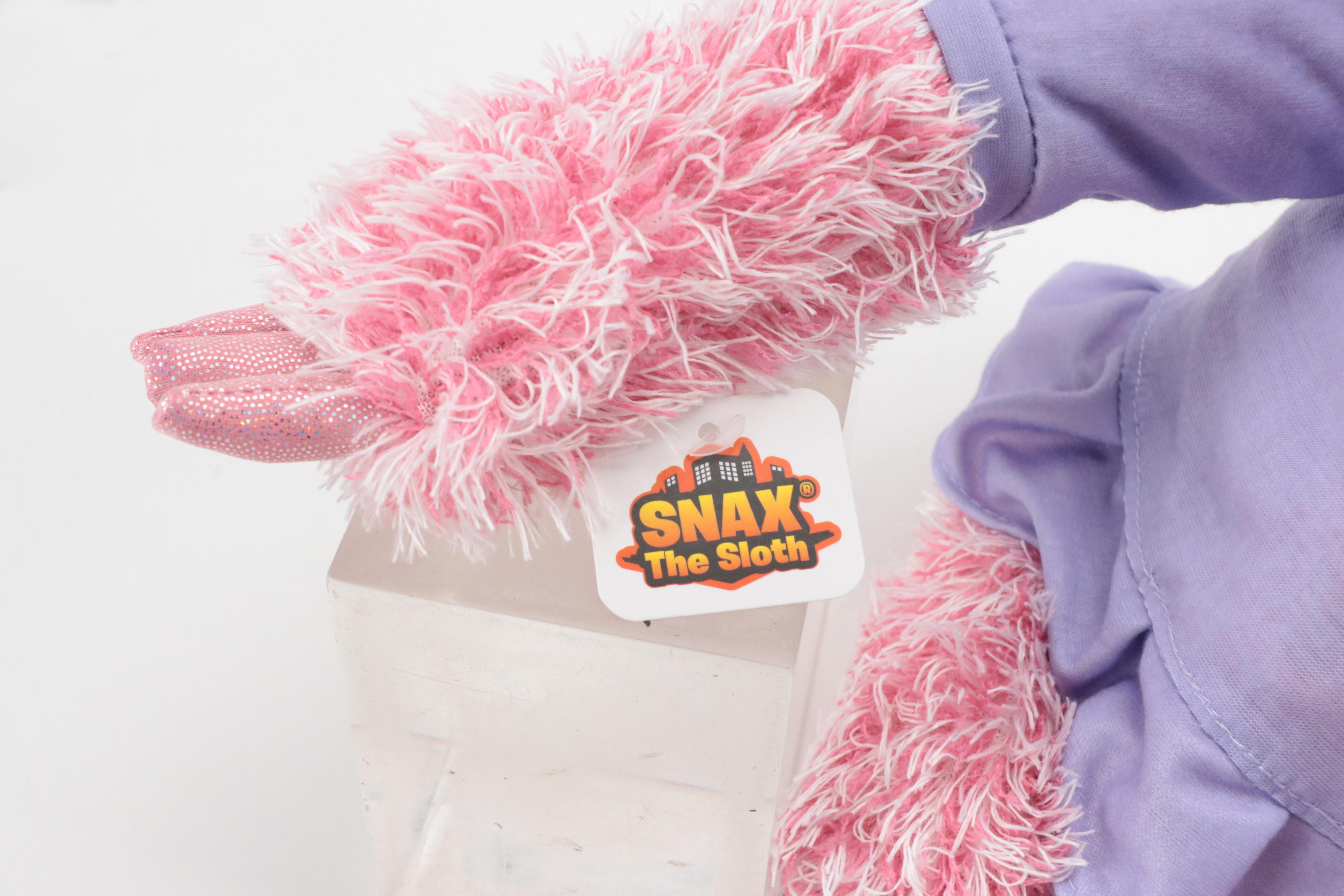 Snax the Mimicking Slow Talking Sloth