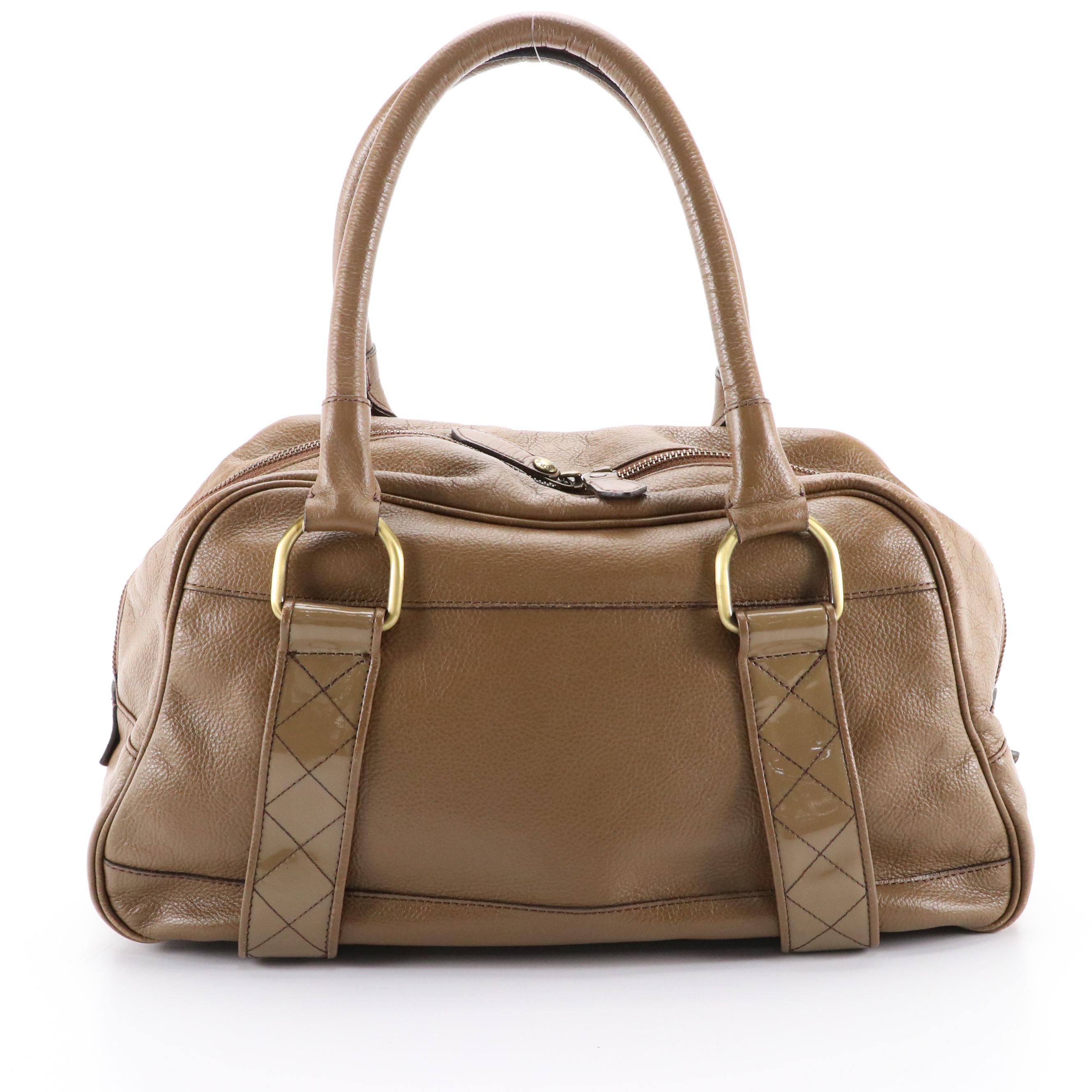 Burberry Shoulder Bag in Leather with Patent Leather Trim
