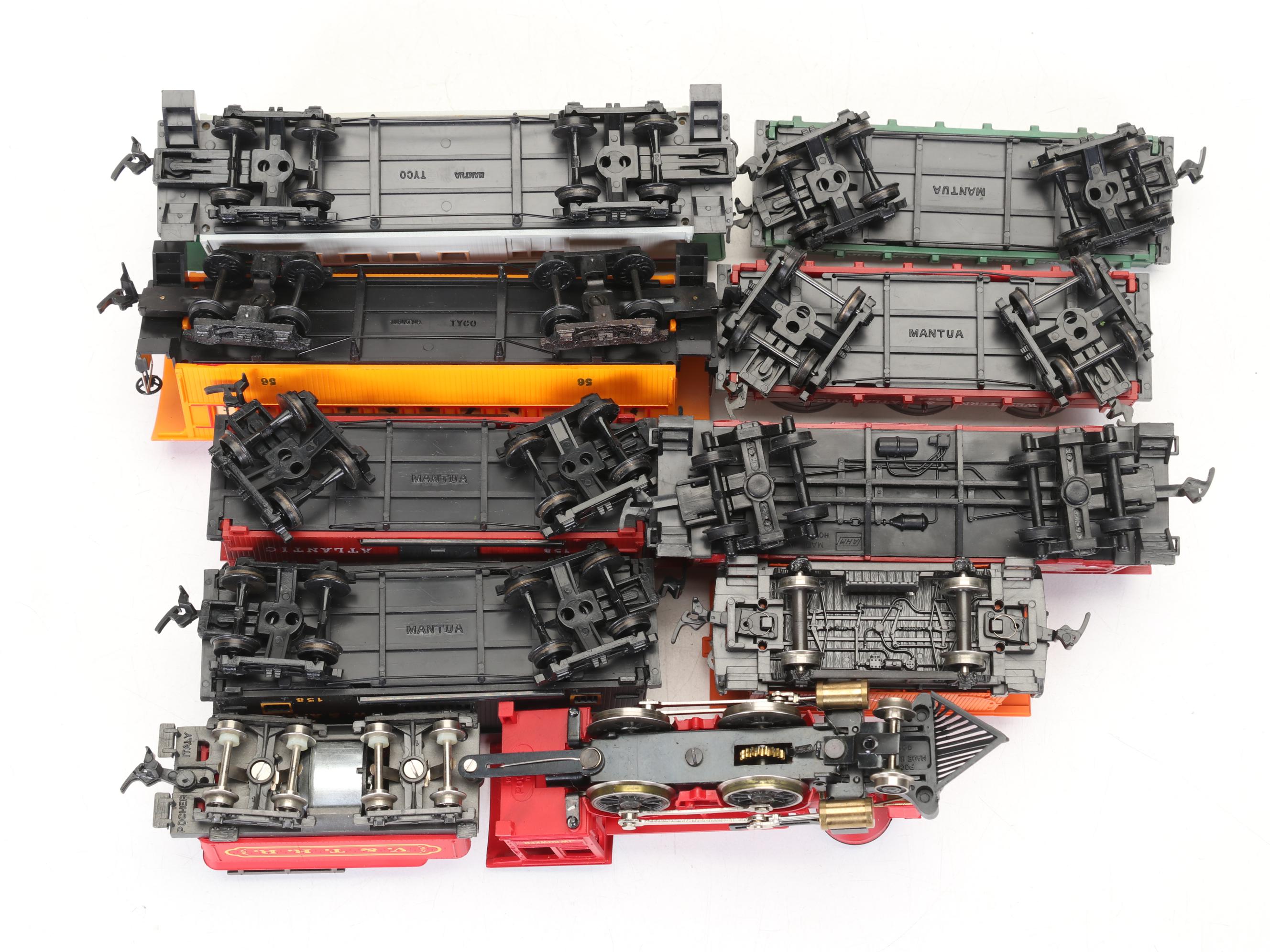 Old Style HO Scale Model Trains with 2-4-0 Steam Locomotives