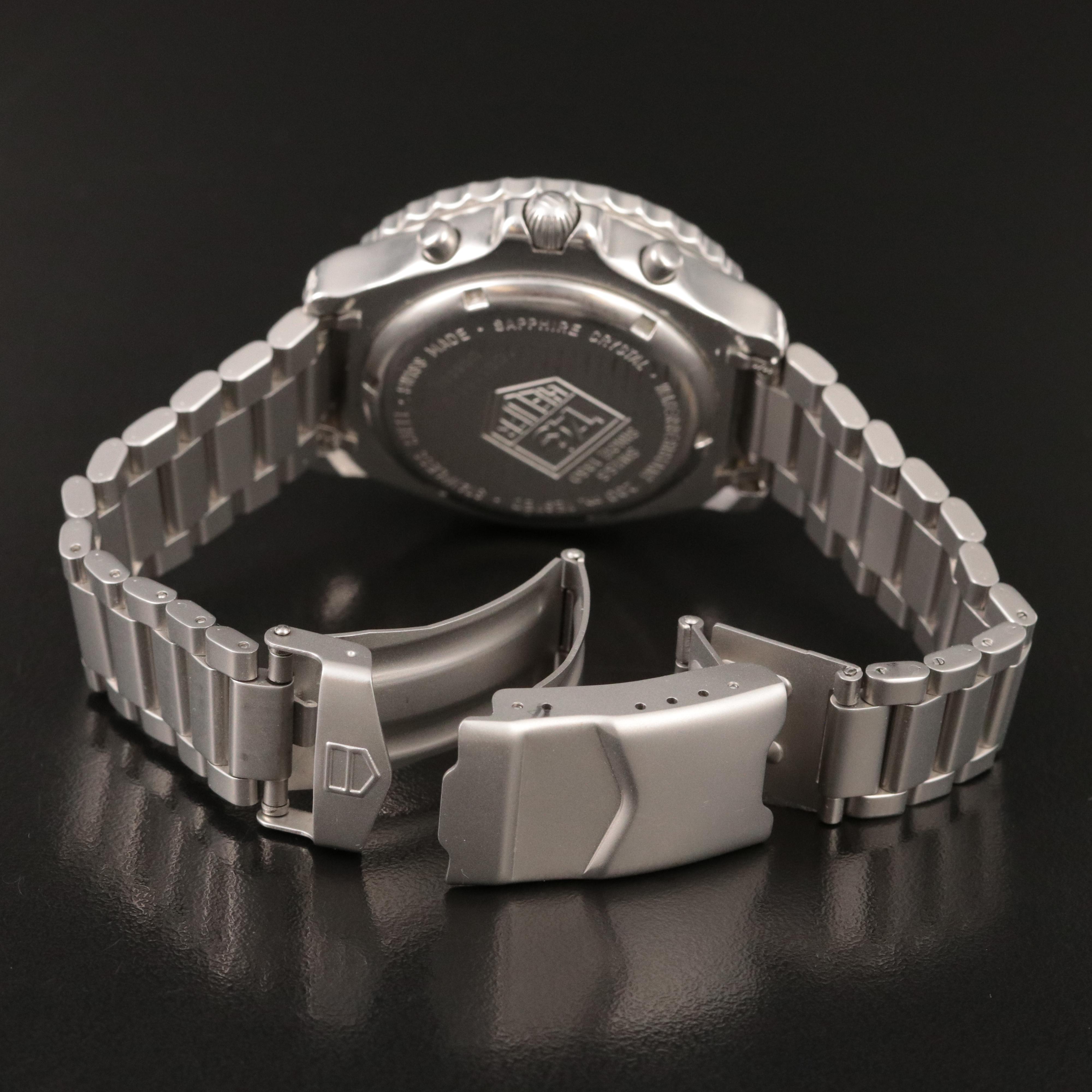 TAG Heuer Pilot Chronograph 200 Meters Watch