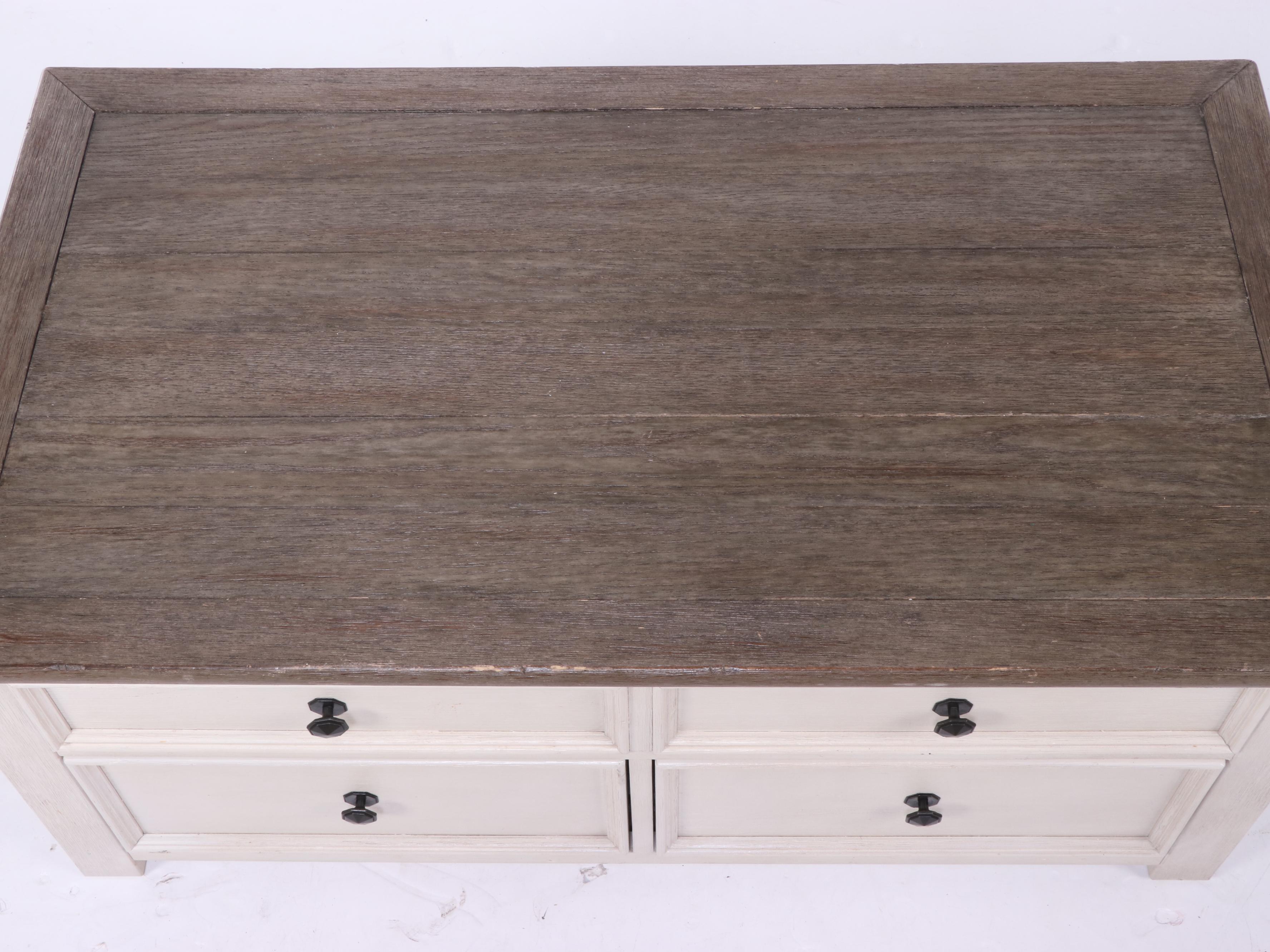 Ashley Furniture "Bolanburg" Farmhouse Style Lift-Top Coffee Table