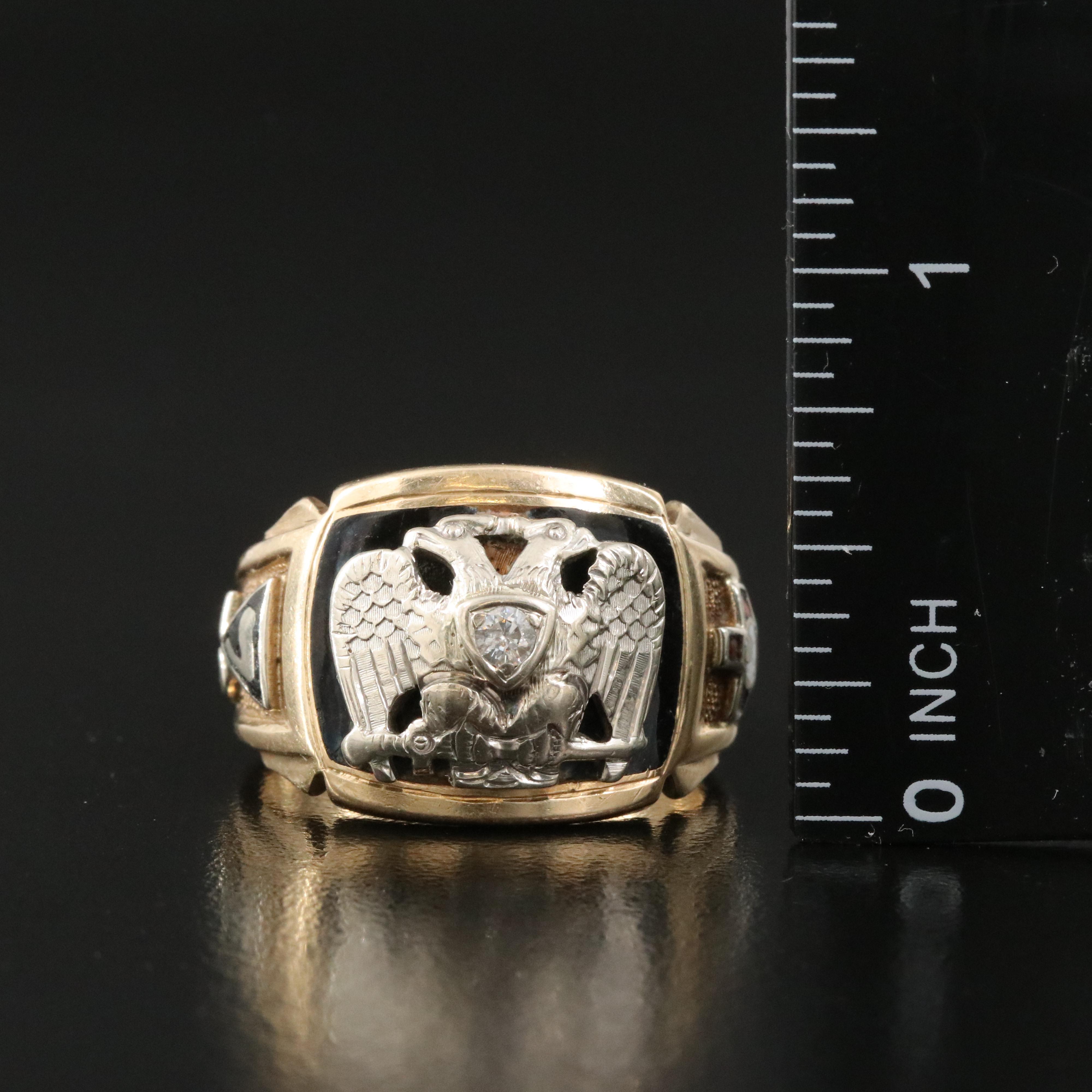 Vintage 14K 0.08 CT Diamond 32nd Degree Scottish Rite Freemason Ring
