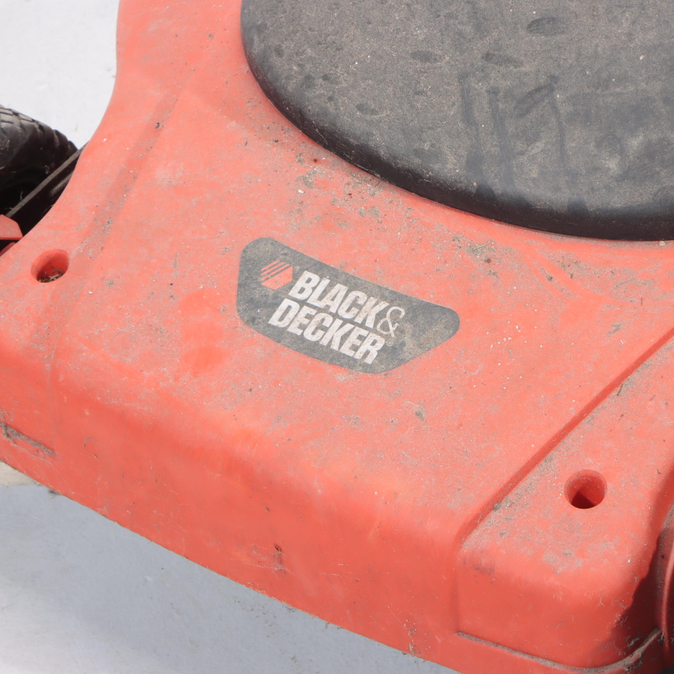 Black and Decker Cordless CMM1200 Lawnmower with Bag