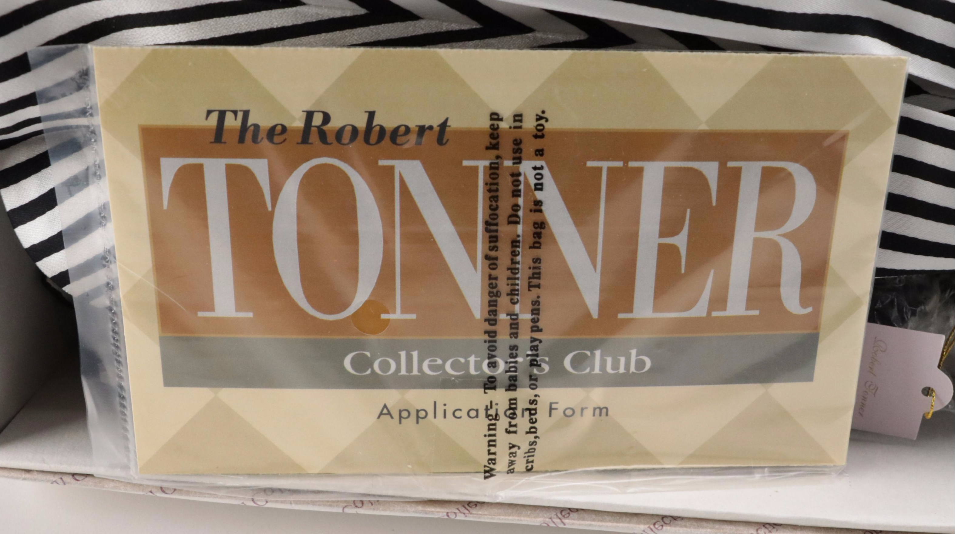 Tonner Tyler Wentworth Collection "Black and White Ball" Sydney and Other Doll