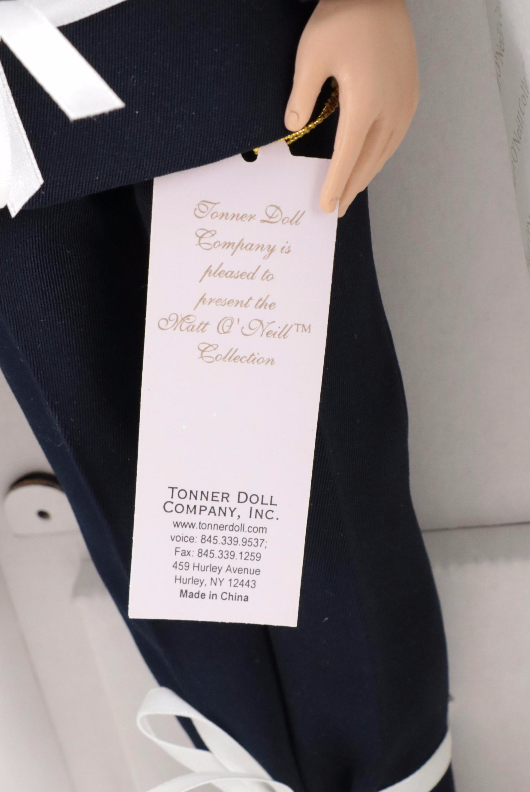 Tonner Tyler Wentworth Collection "Black and White Ball" Sydney and Other Doll