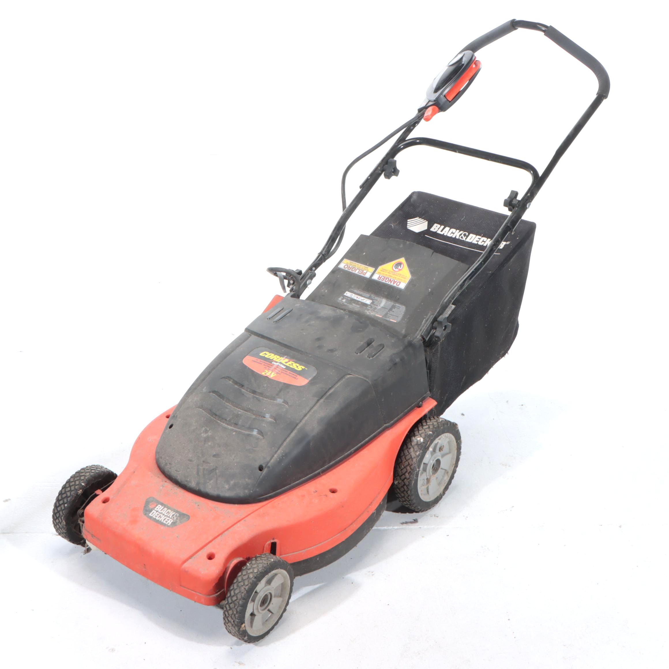 Black and Decker Cordless CMM1200 Lawnmower with Bag