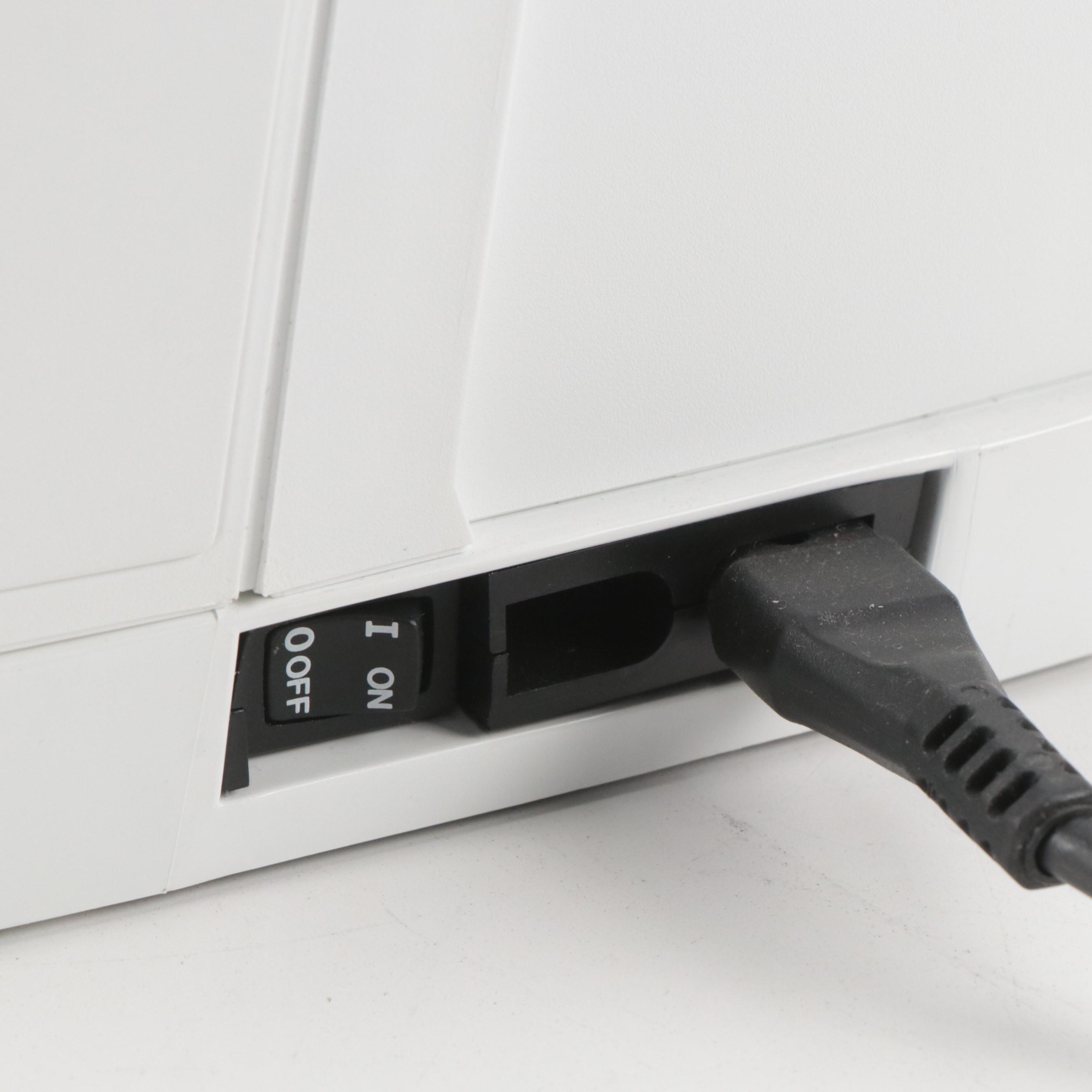 Husqvarna Viking Freesia 425 Sewing Machine