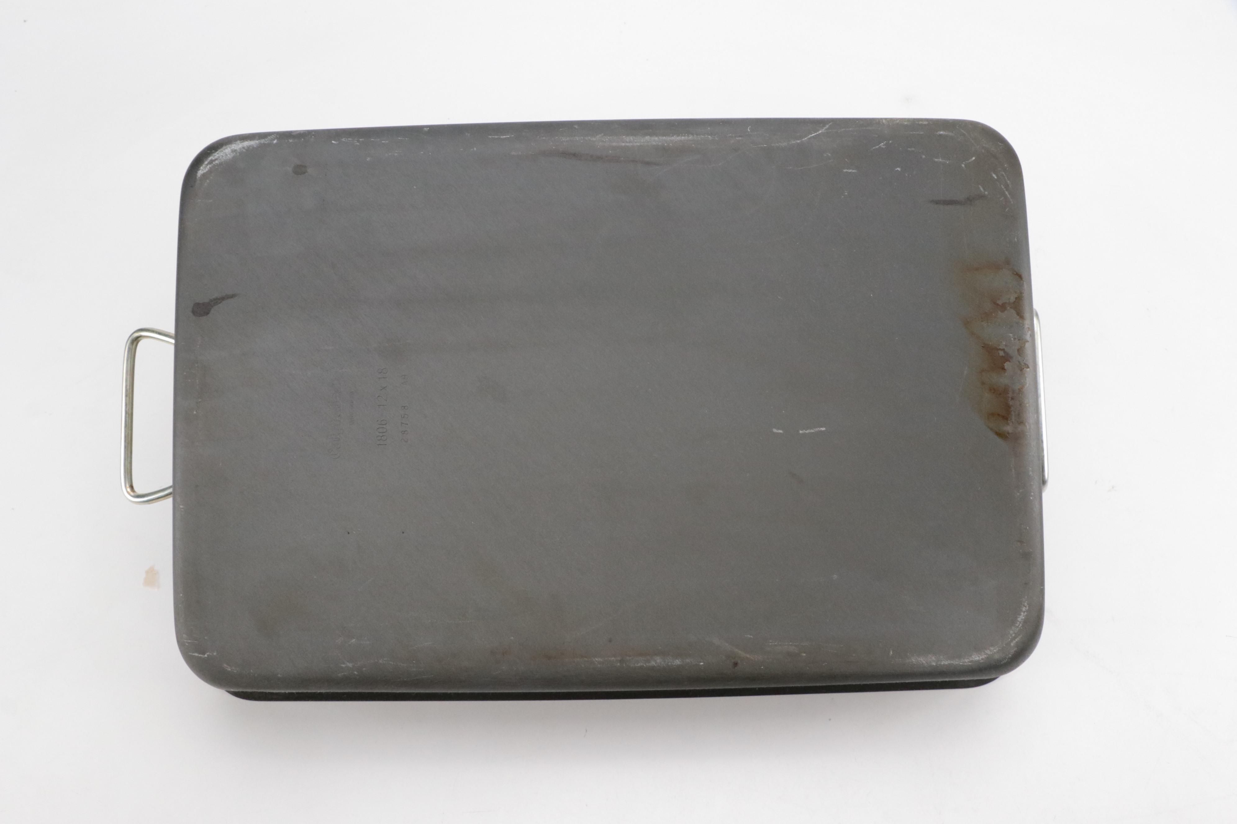 Lodge Cast Iron Skillets, Pan Waffle Maker, Flint Knife Block With Set