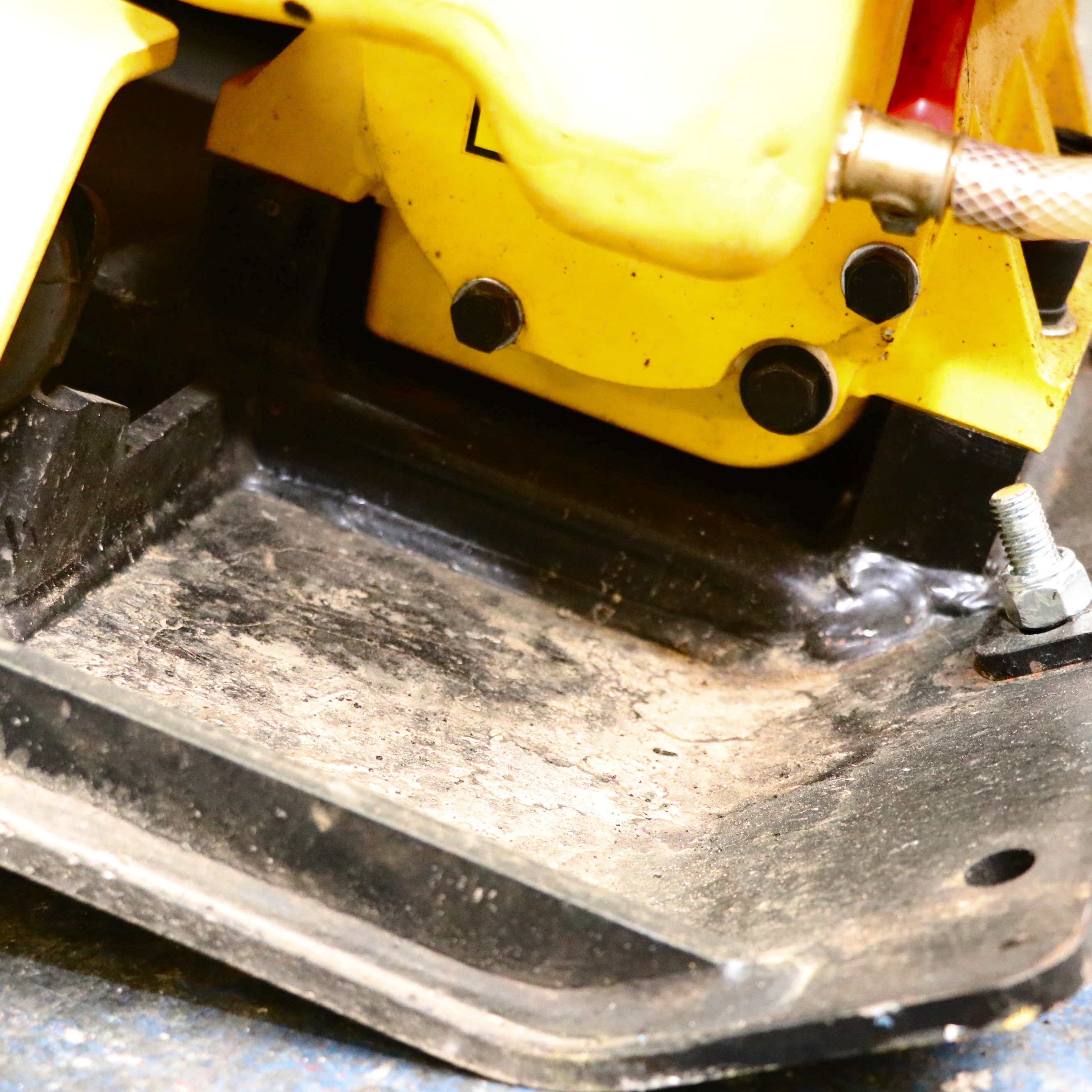 Stark 6.5 HP Walk Behind Plate Compactor