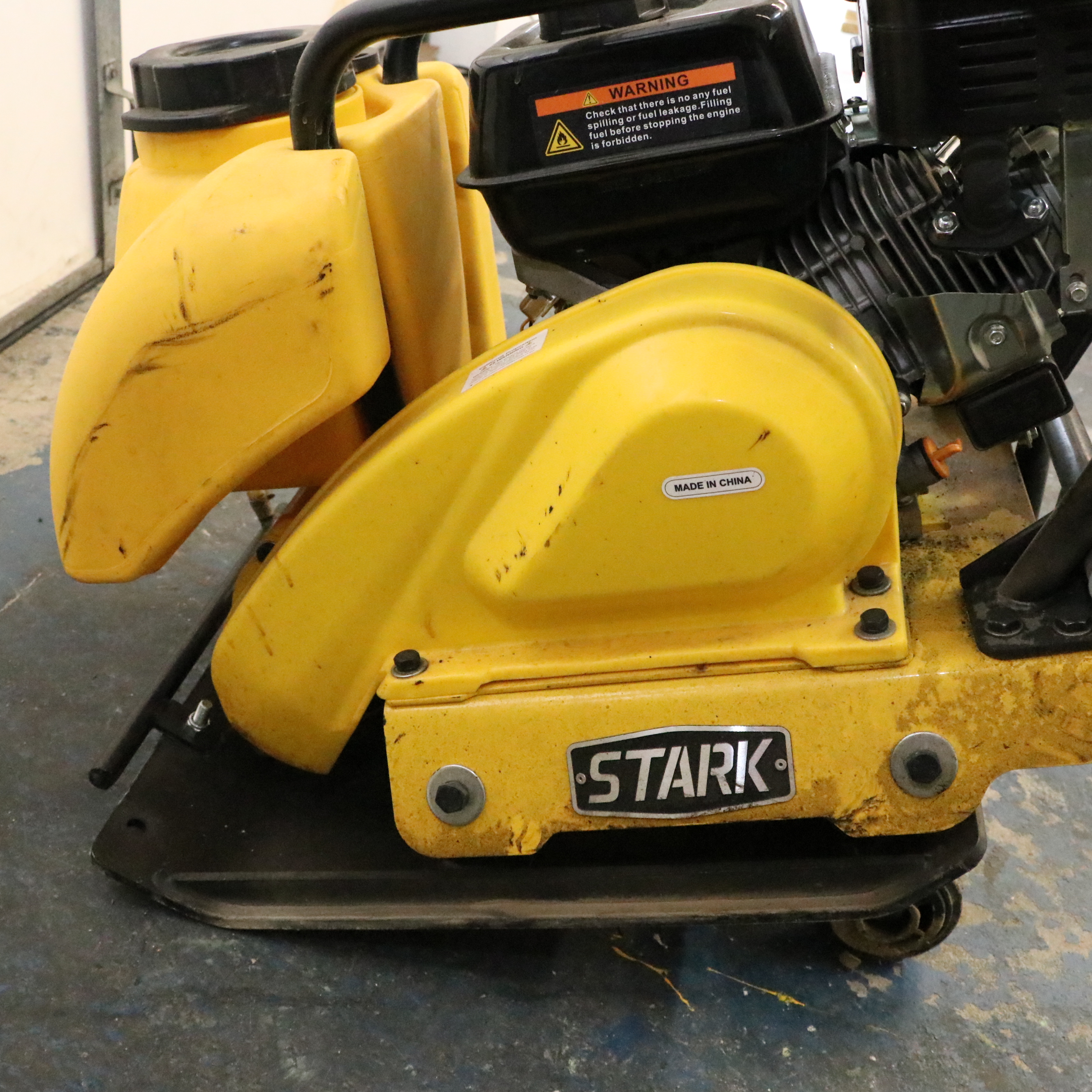 Stark 6.5 HP Walk Behind Plate Compactor