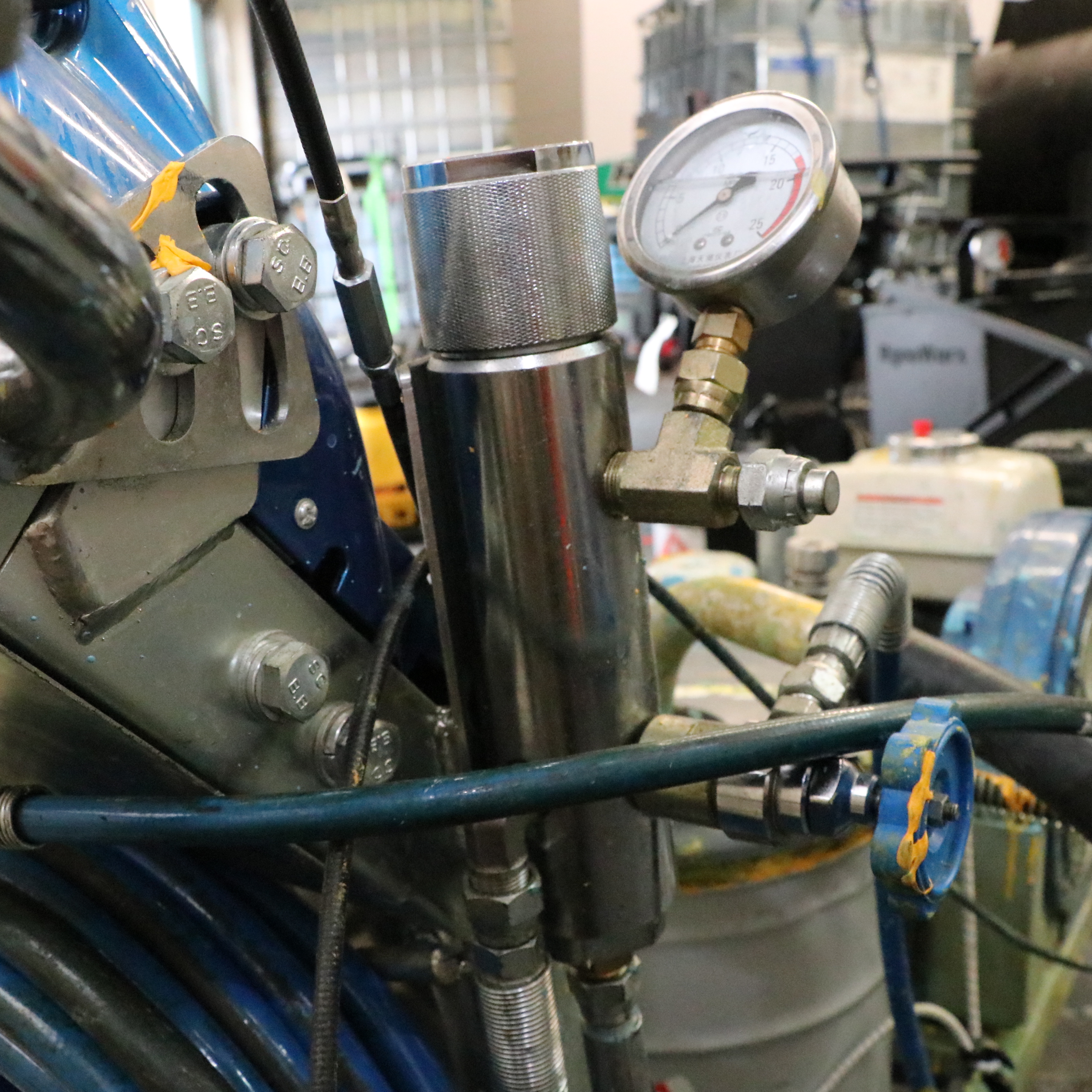 Heavsty HW-12L Road Marking Machine with Honda 5.5PS Engine