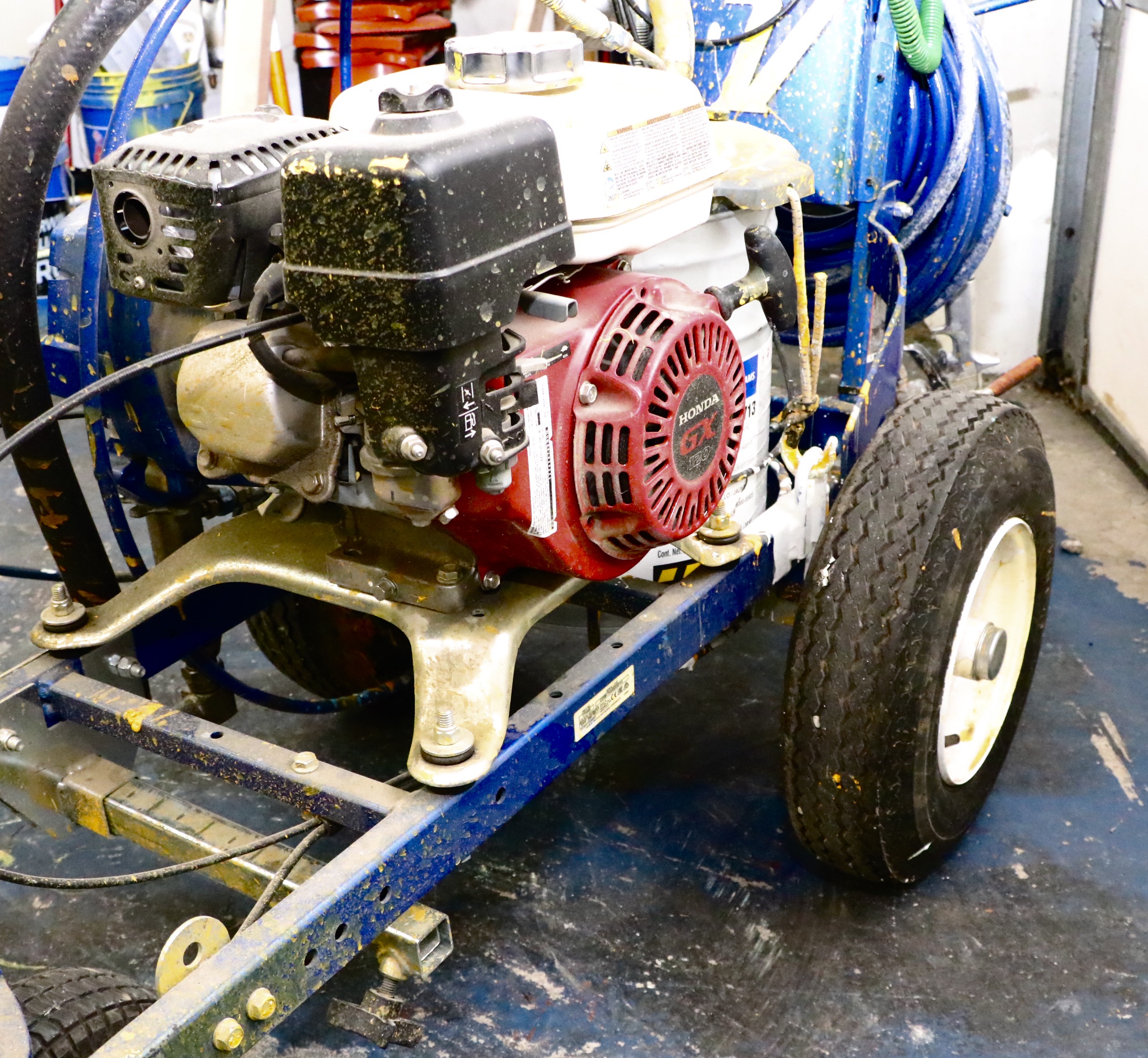 Graco LineLazer V 3900 with Honda Engine