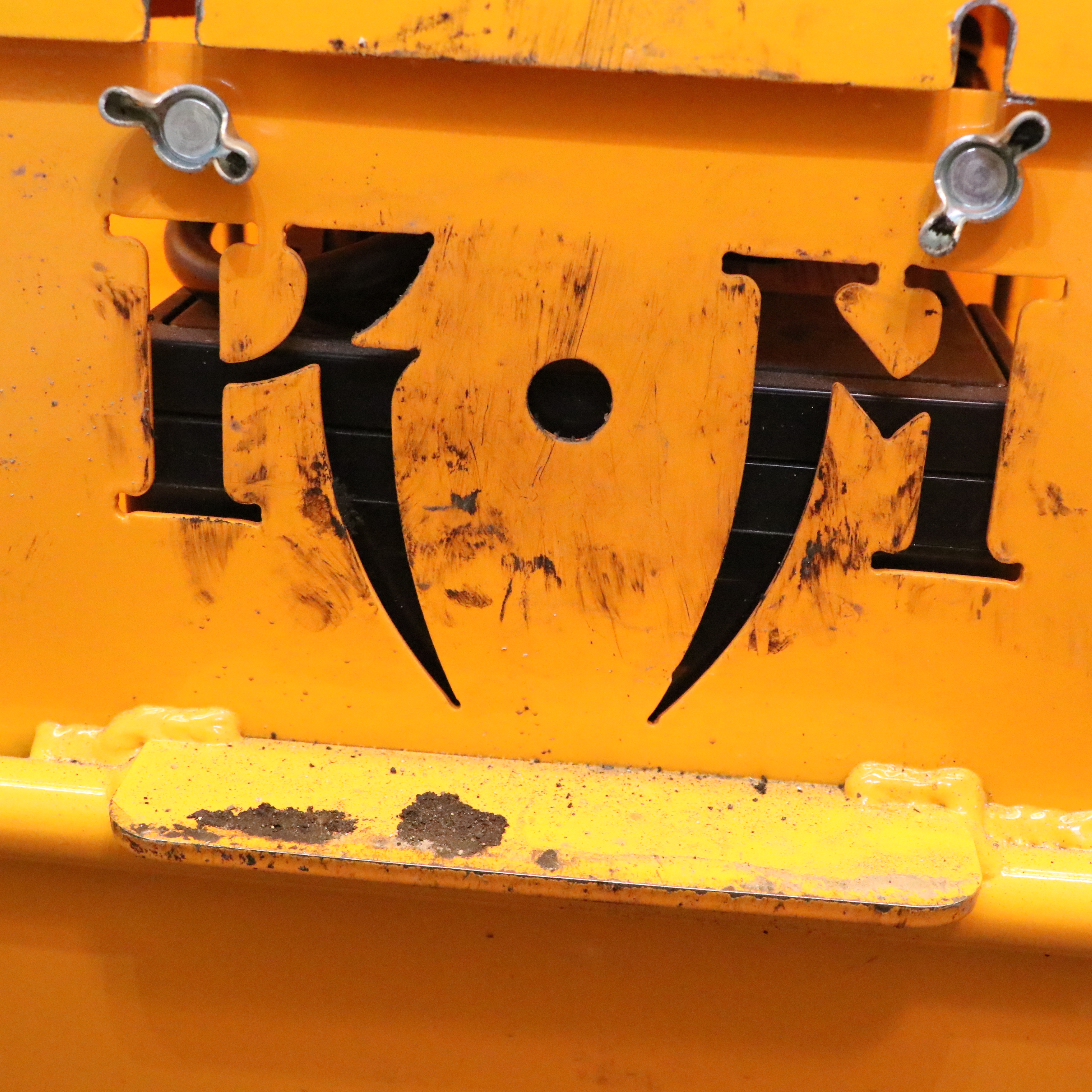 K.M International Portable Infrared Asphalt Heater with Folding Design