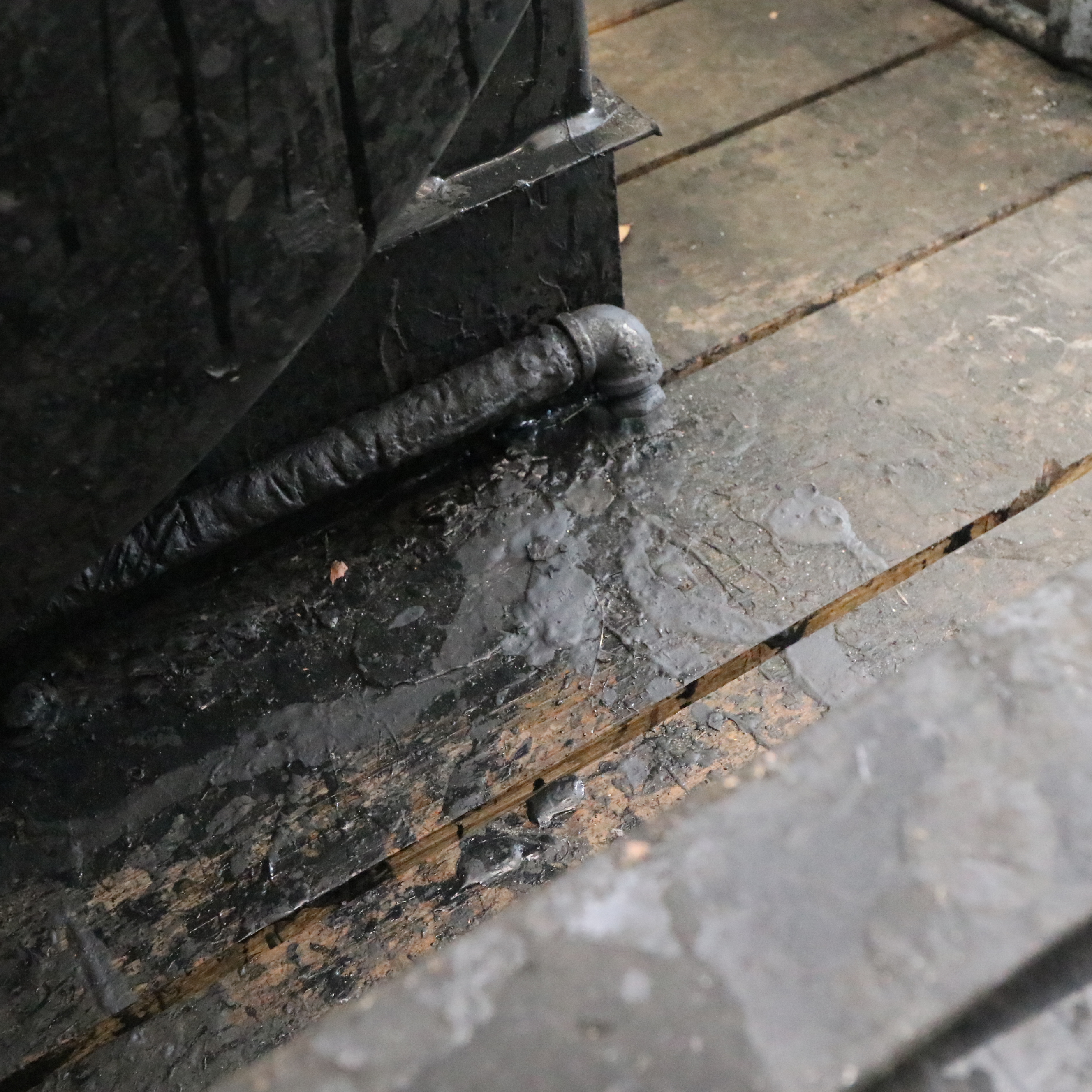 AirBoss 300 Air-Operated Hydraulic System with Trailer [7NRBU1428NF008539]