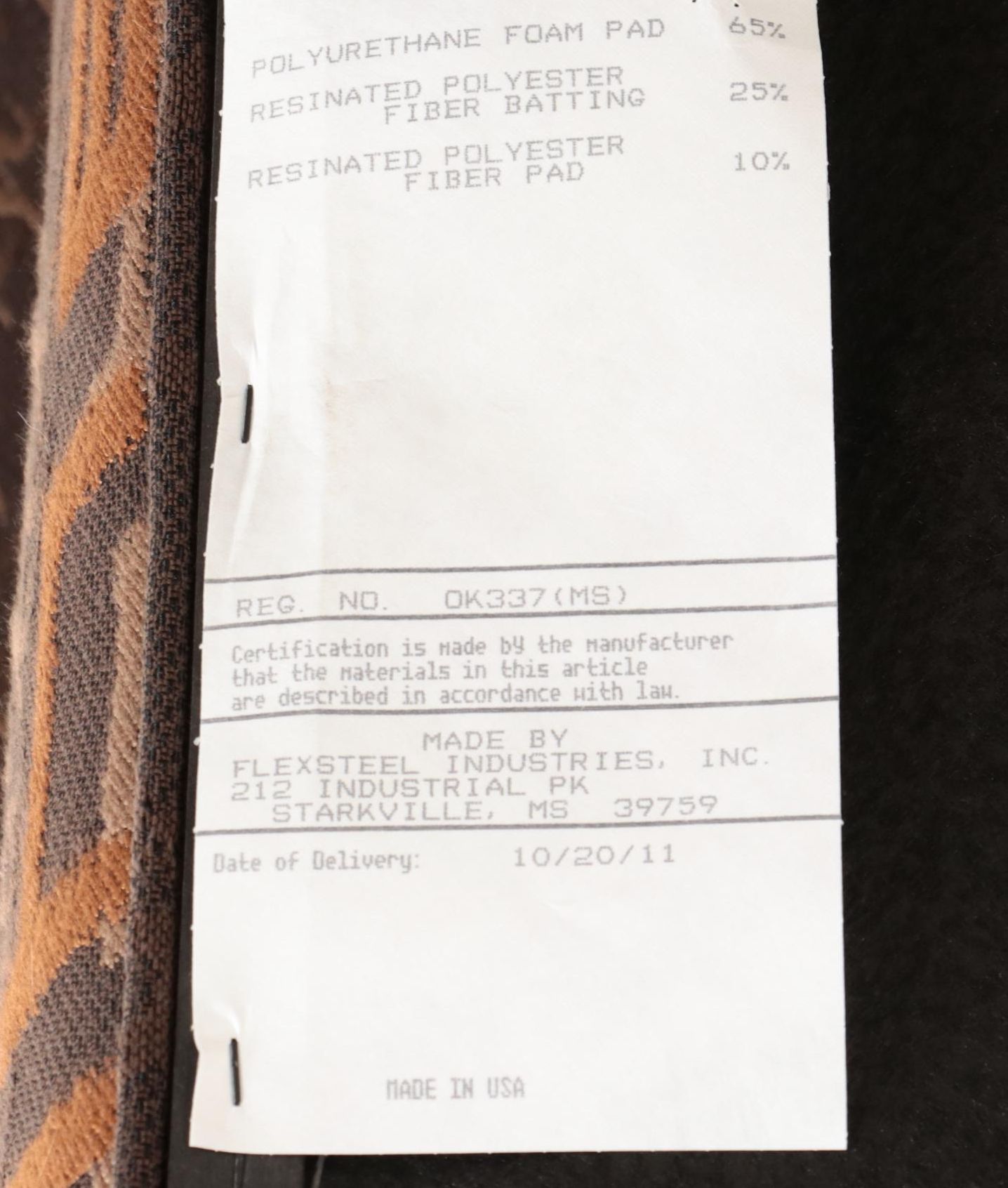 Pair of Flexsteel Custom-Upholstered Easy Armchairs