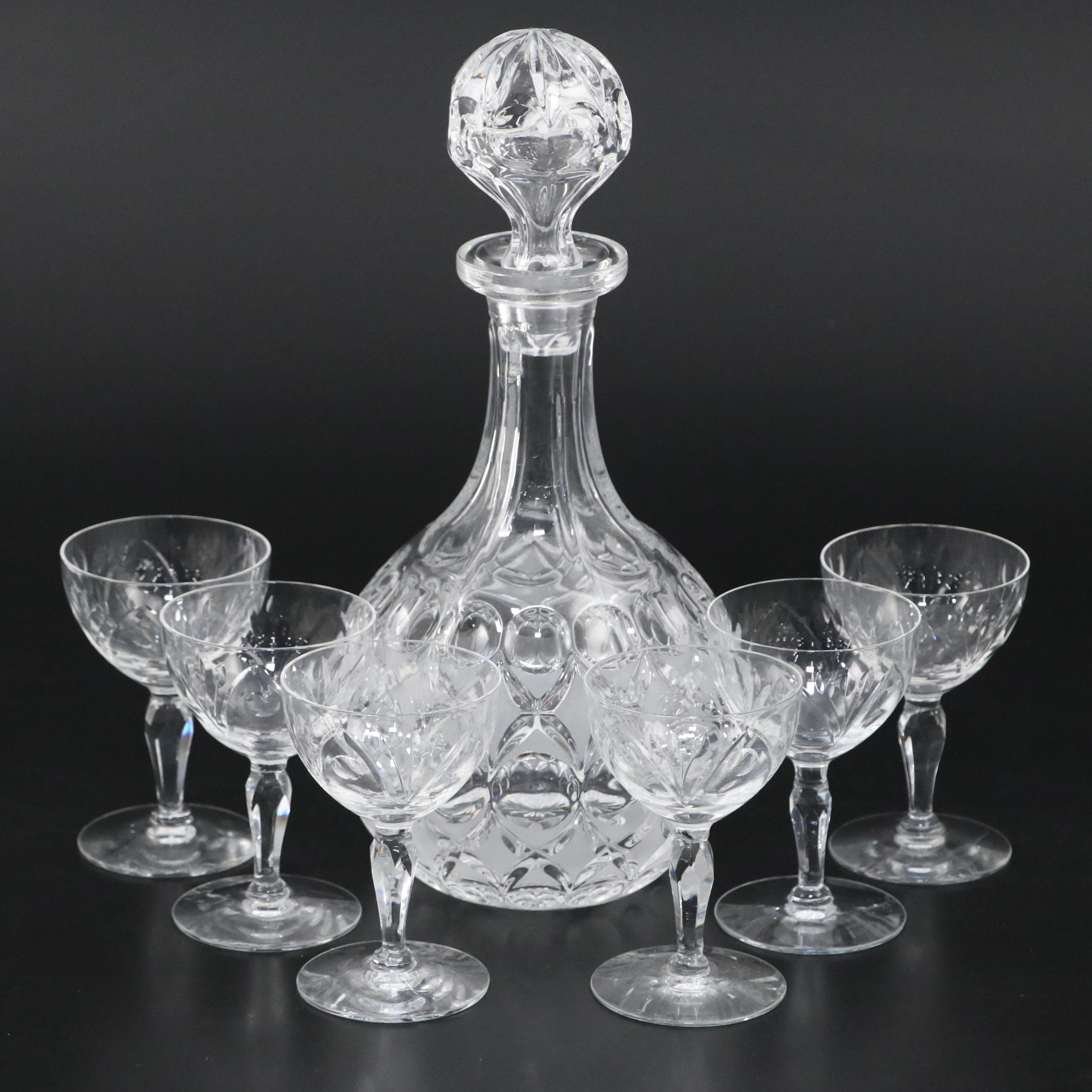 Frosted Diamond Pattern Glass Decanter with Glass Cordial Glasses