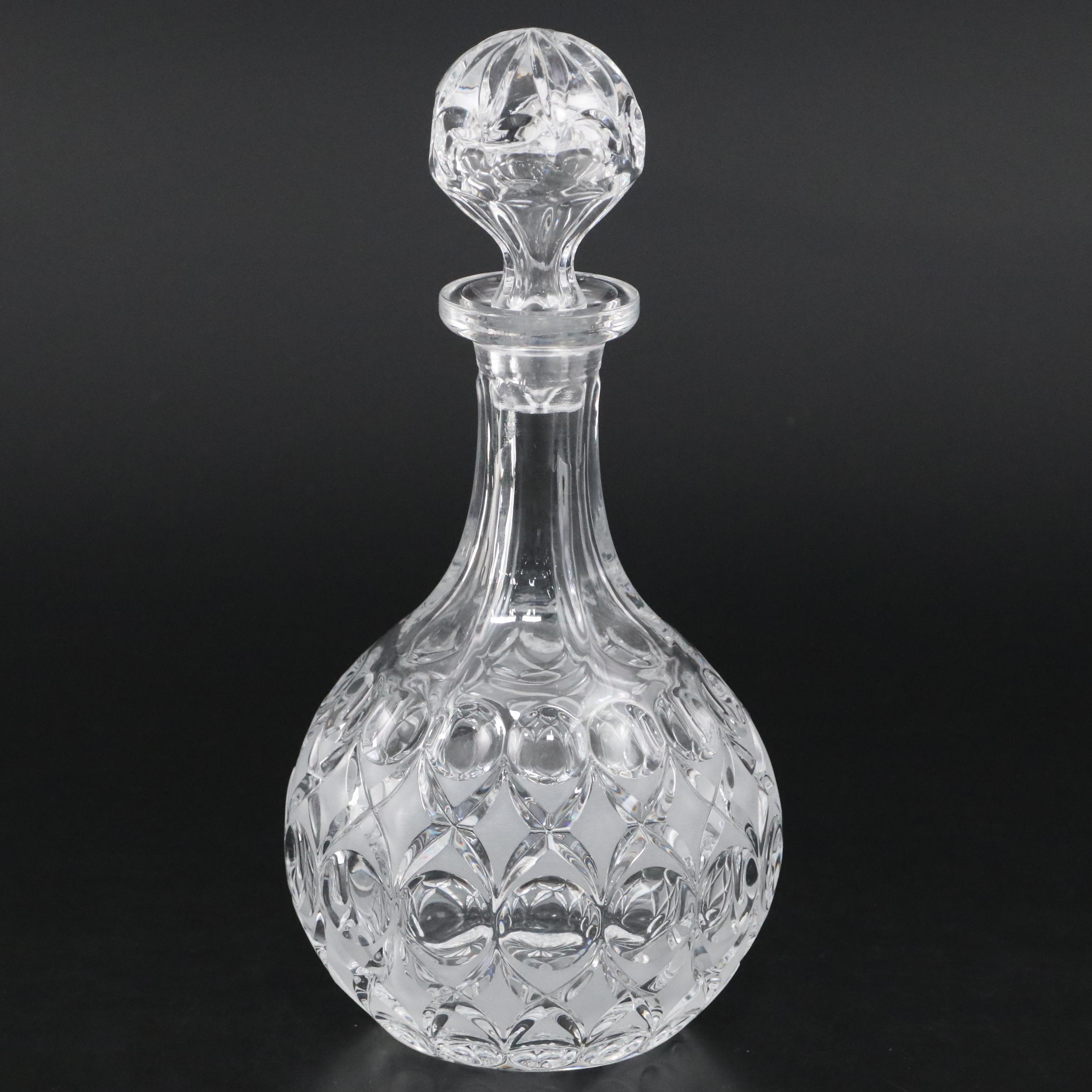 Frosted Diamond Pattern Glass Decanter with Glass Cordial Glasses