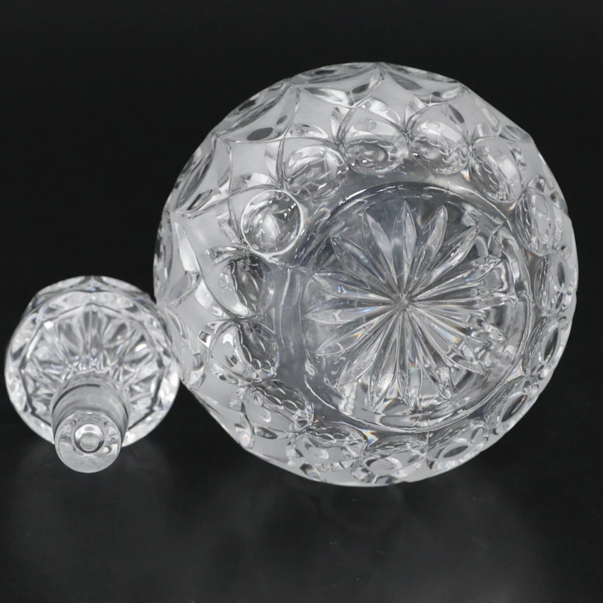 Frosted Diamond Pattern Glass Decanter with Glass Cordial Glasses ...