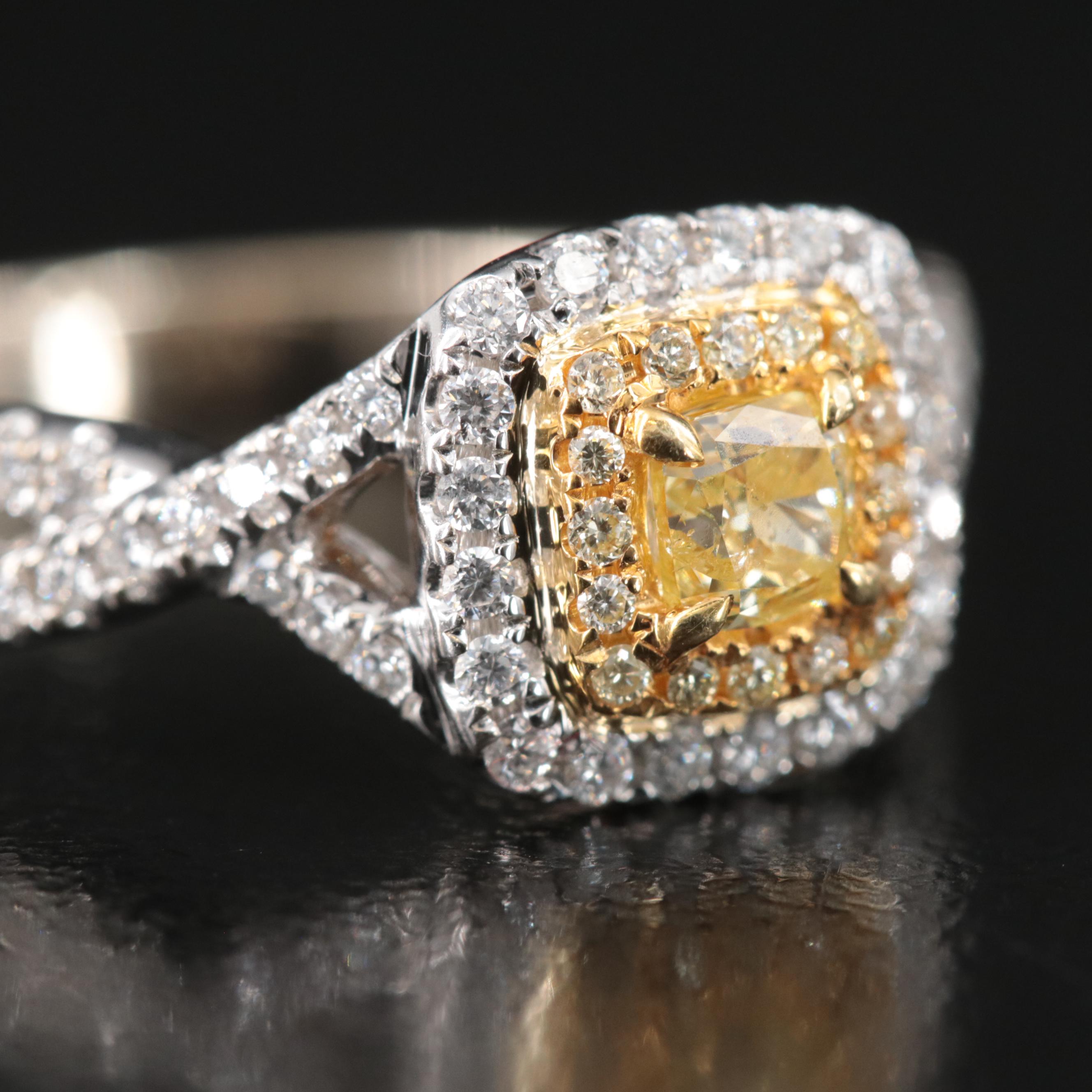 18K 0.68 CTW Diamond Ring with Lab Grown Fancy Color Diamonds