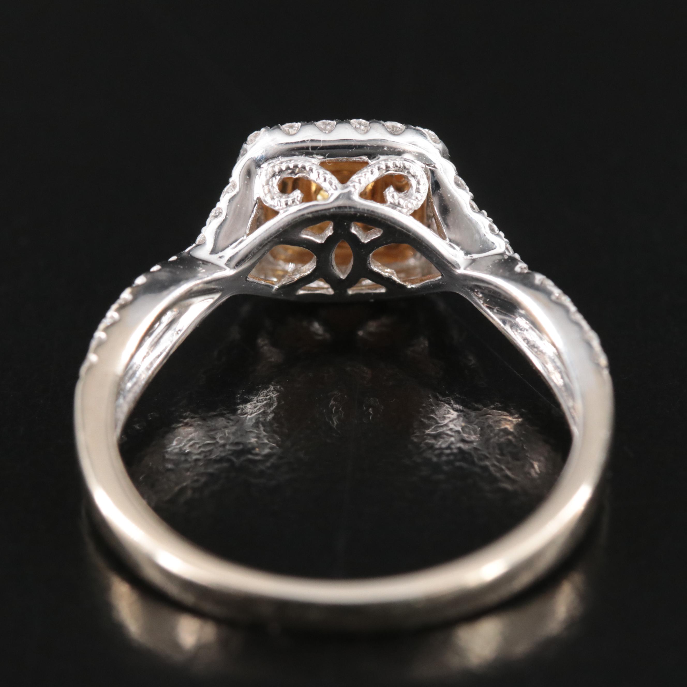 18K 0.68 CTW Diamond Ring with Lab Grown Fancy Color Diamonds