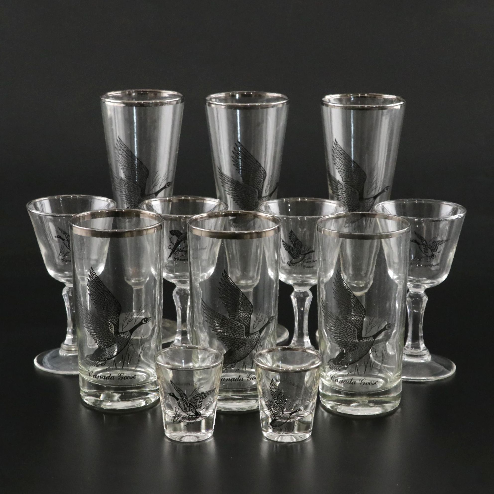 Federal Glass "Sportsman" Cocktail Glass Collection With Platinum Gilding