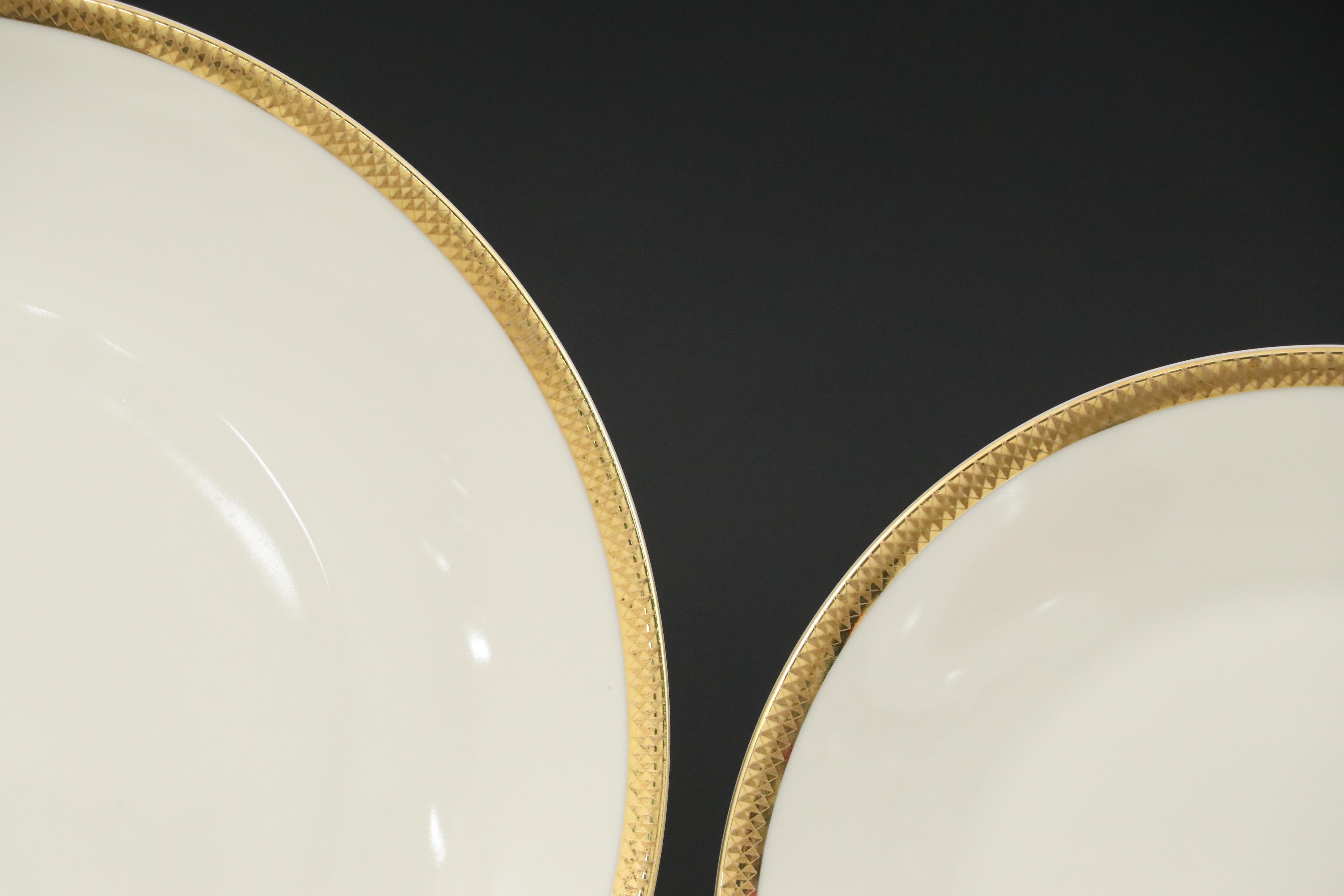 Rosenthal "Avante Garde" Porcelain Dinnerware, 1958-1959